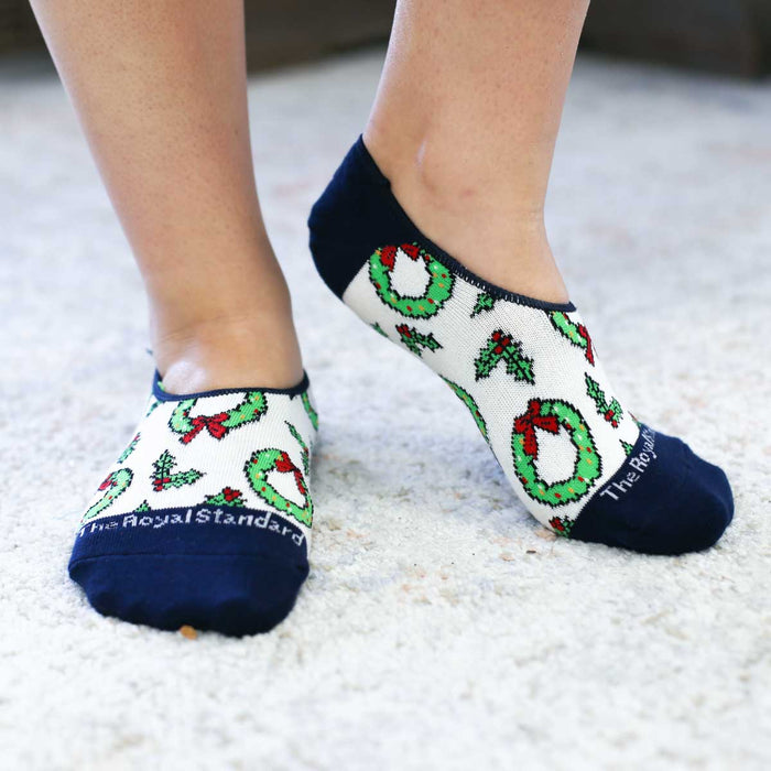 Women's Holly Wreath No Show Socks
