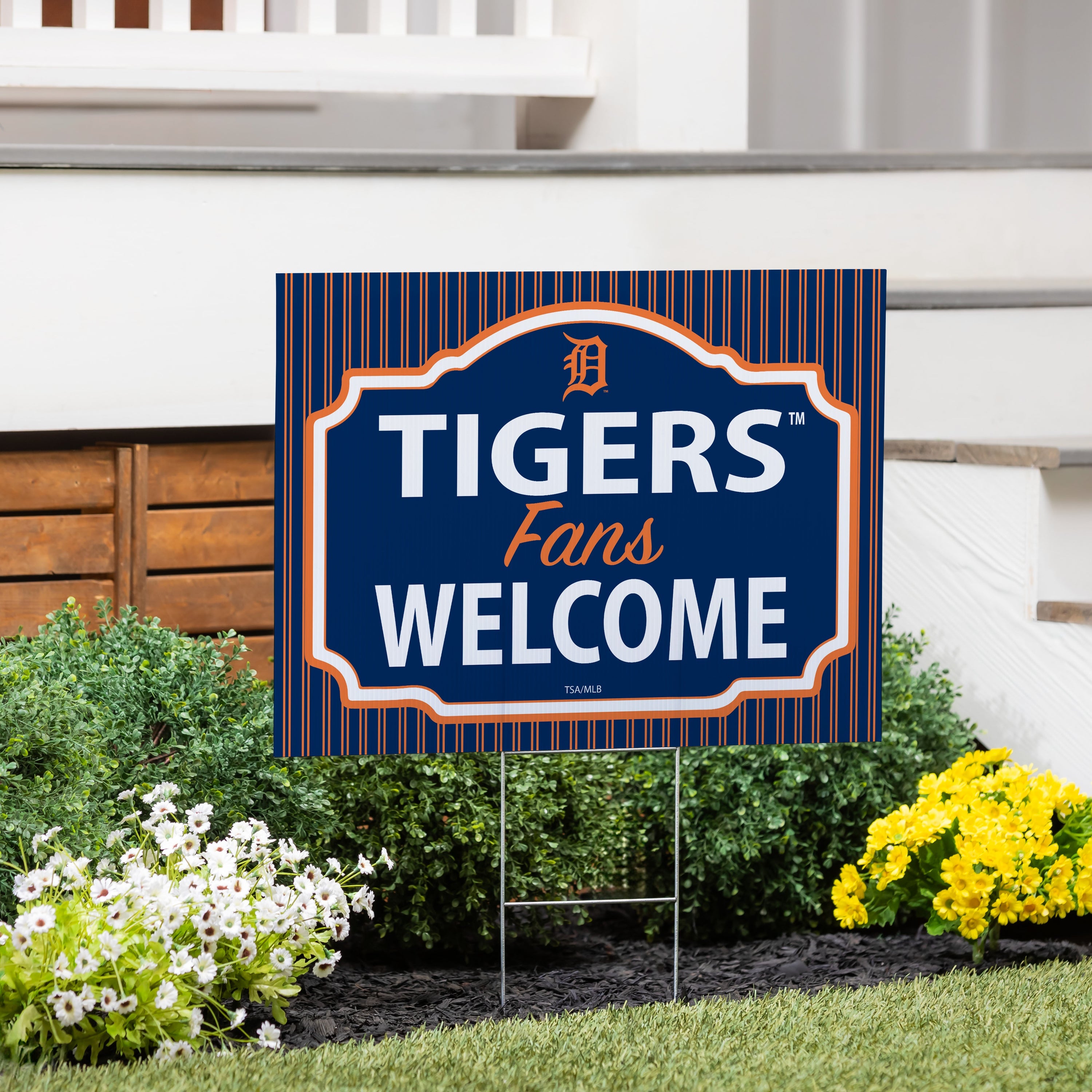 Detroit Tigers Coroplast Yard Sign, "Fans Welcome"