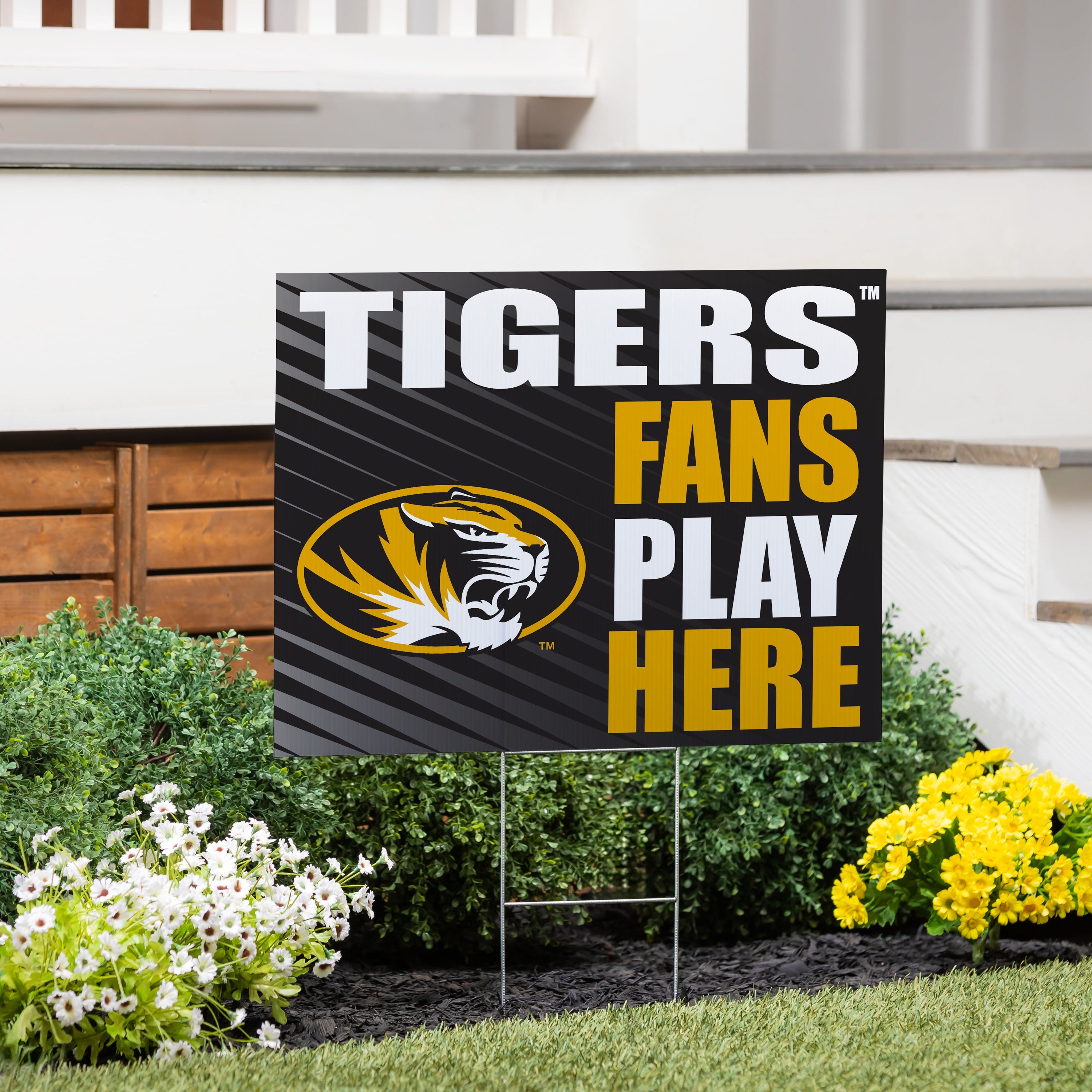 University of Missouri Coroplast Yard Sign "Fans Play Here"