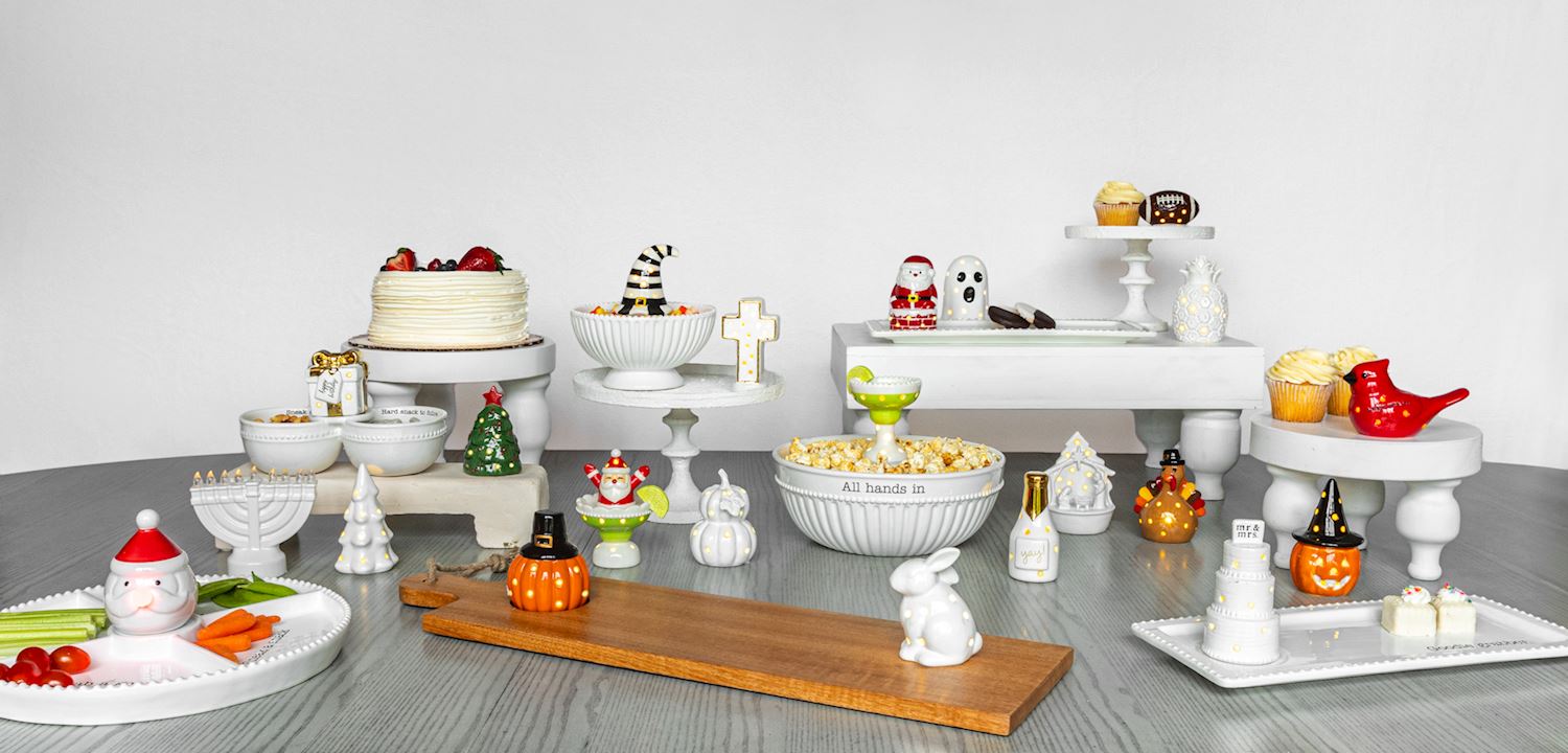 FOOTBALL LIGHT UP SITTER BY MUD PIE