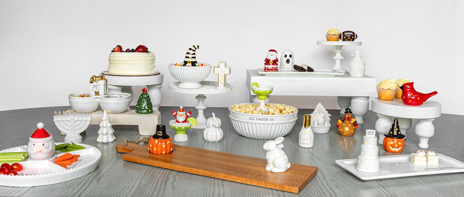 FOOTBALL LIGHT UP SITTER BY MUD PIE