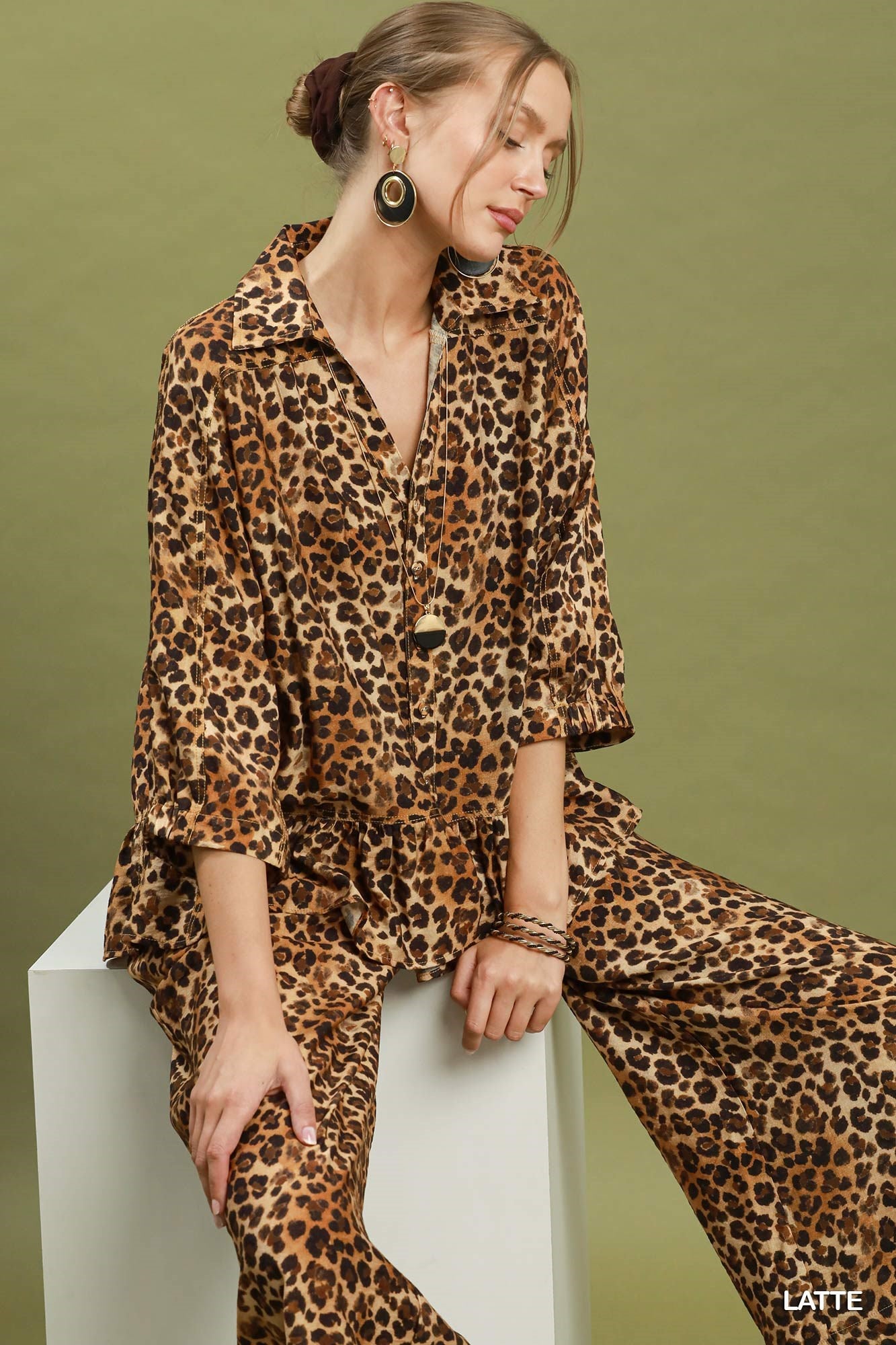 Harper Leopard Print Scallop Hem Wide-Leg Pants - Latte - view 5