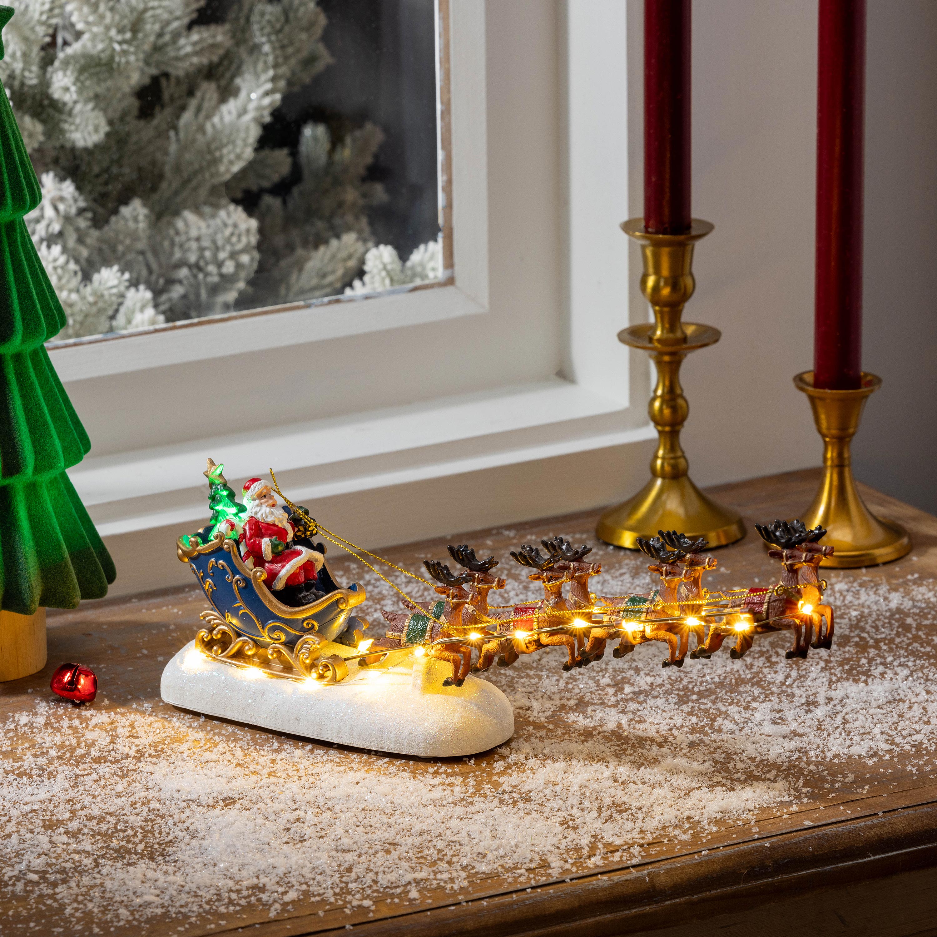 LED Santa Sleigh Chasing Lights, 13.5"L