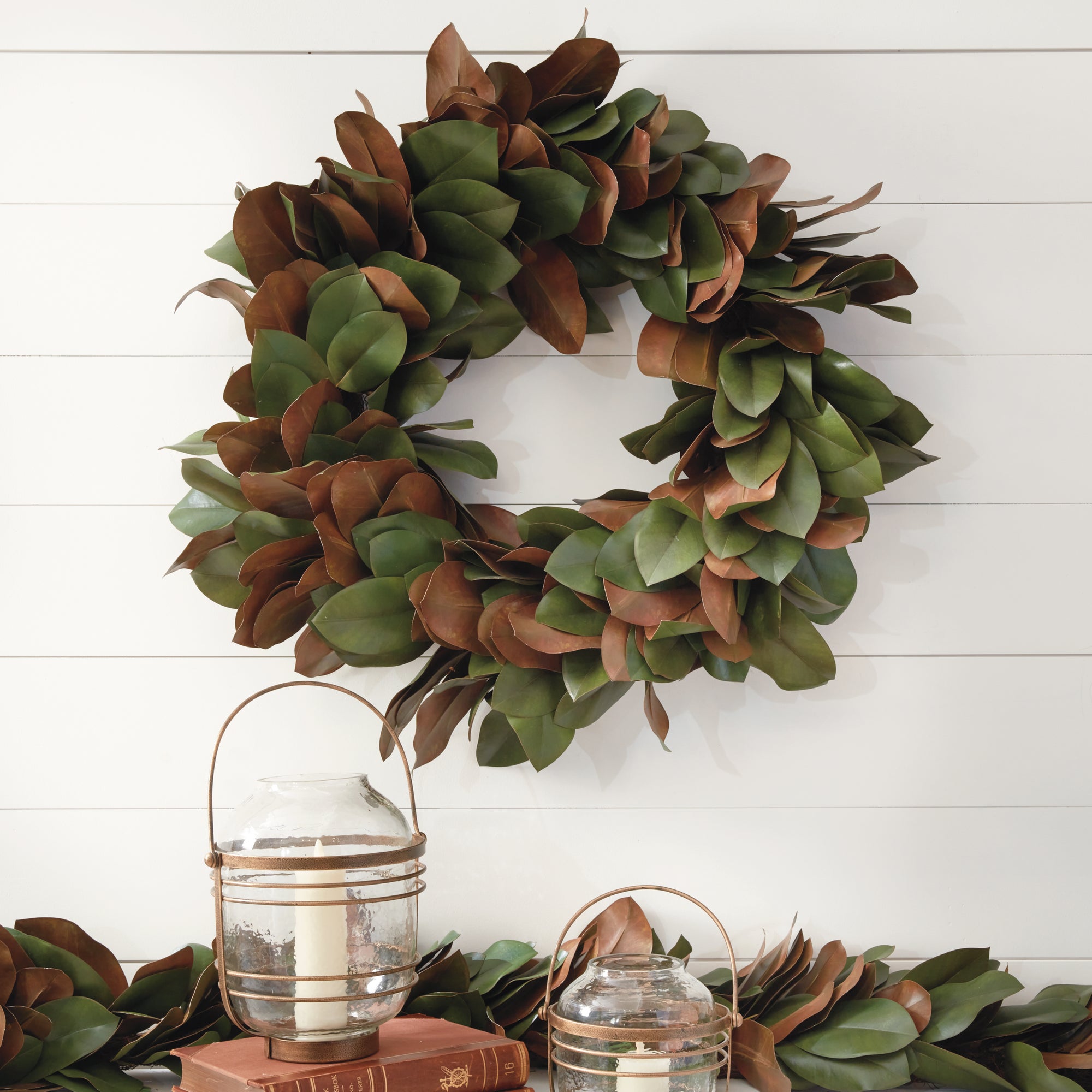 GRAND MAGNOLIA LEAF WREATH 30" - view 4