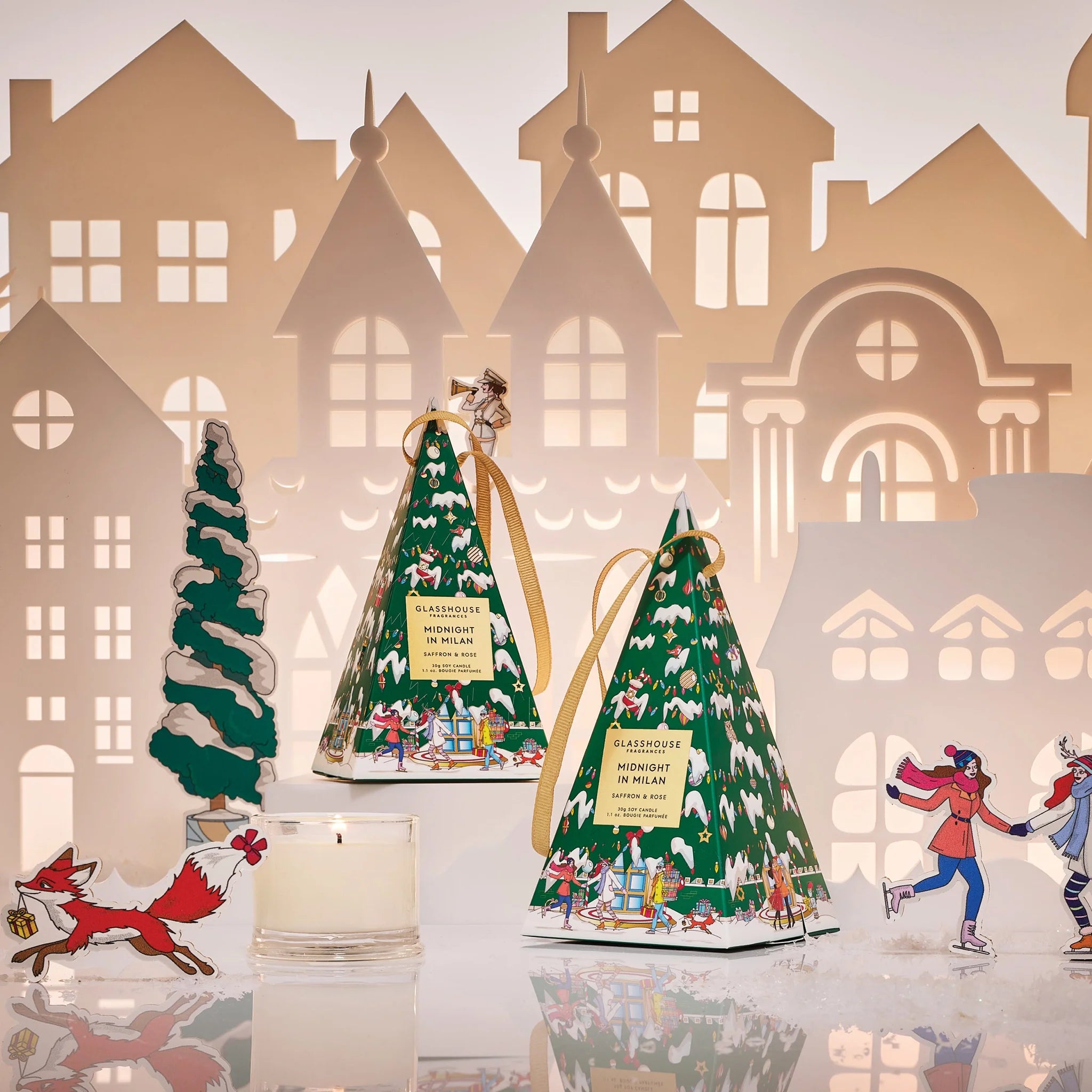 GLASSHOUSE White Christmas 13.4 oz. Triple Scented Candle