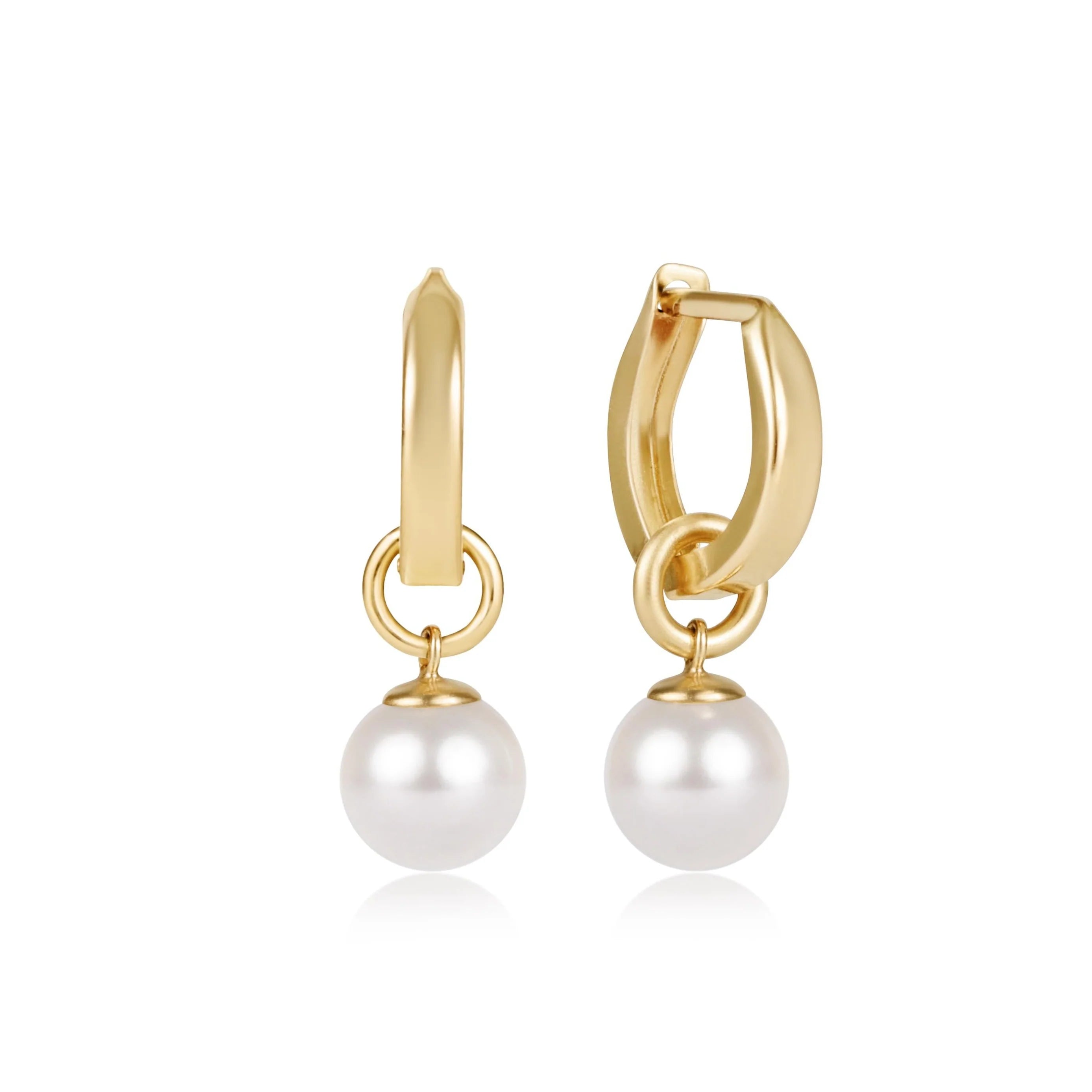 huggie gold 0.5" hoop - classic pearl 8mm charm by enewton