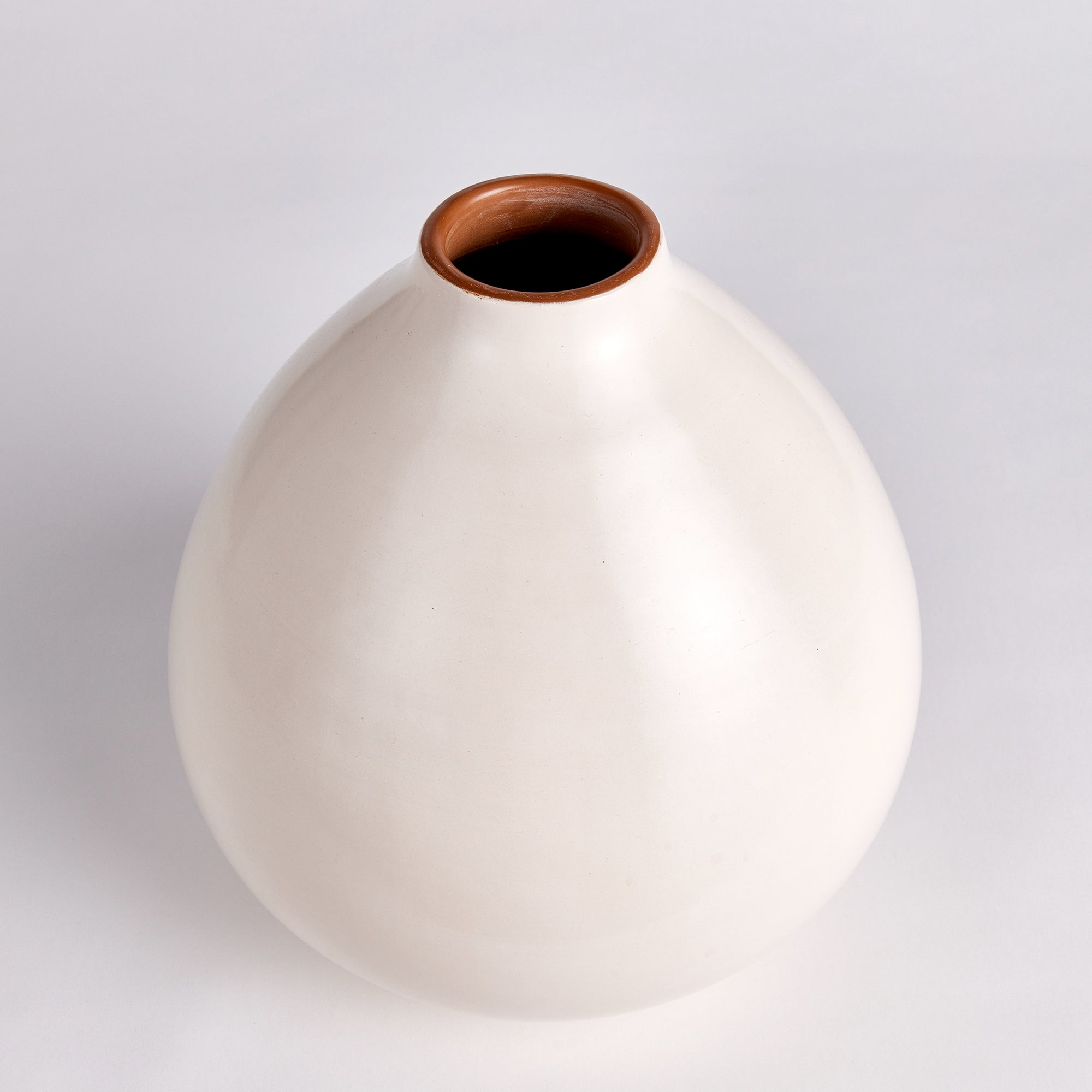 Lucela Vase Medium - View 5