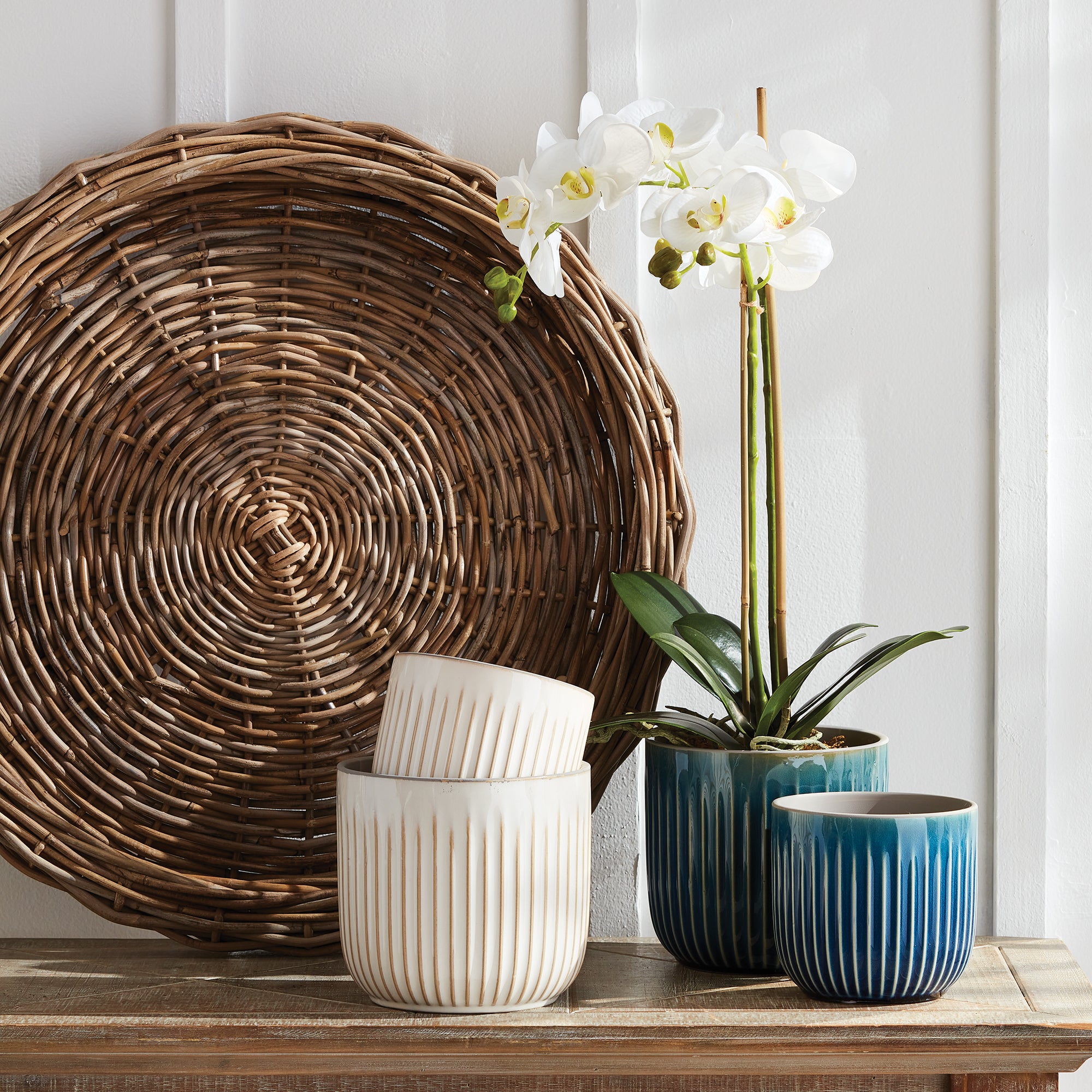 Jules Round Trays, Set Of 2 - View 4