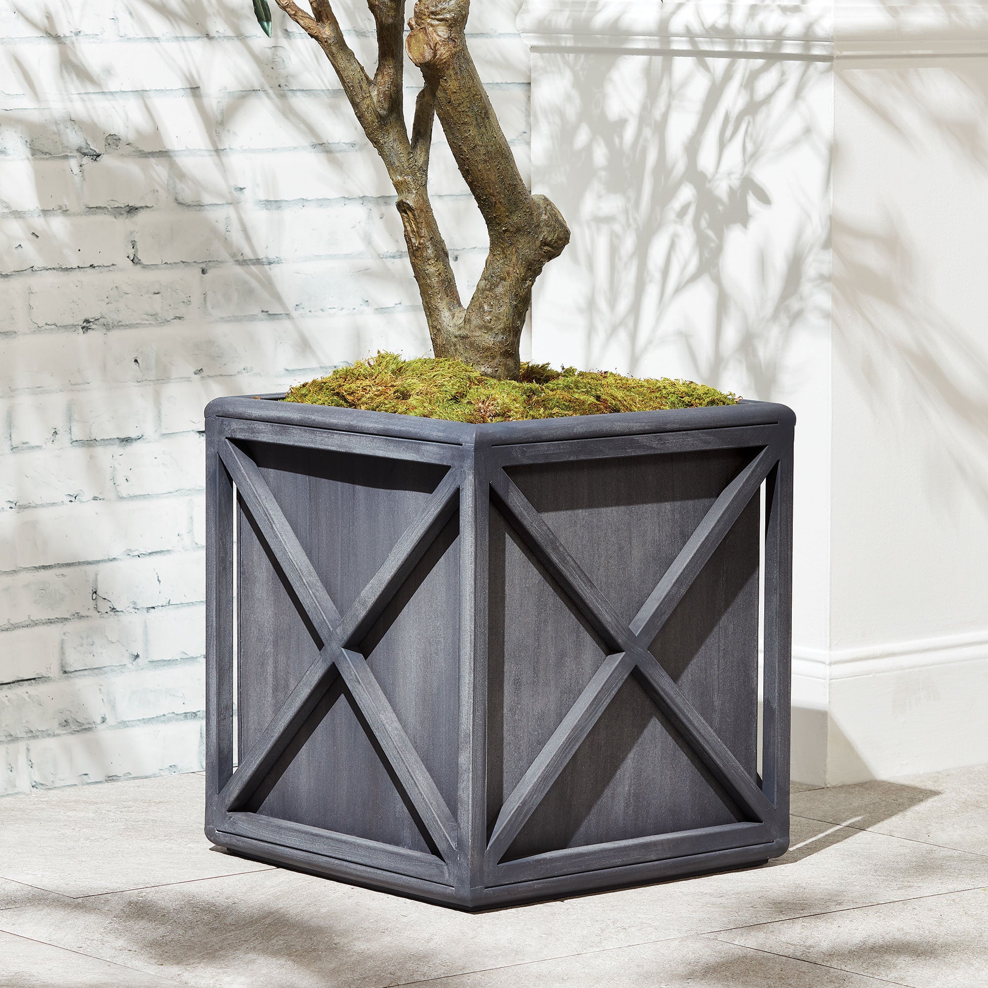 TERRAZZA OUTDOOR PLANTER LARGE - view 4