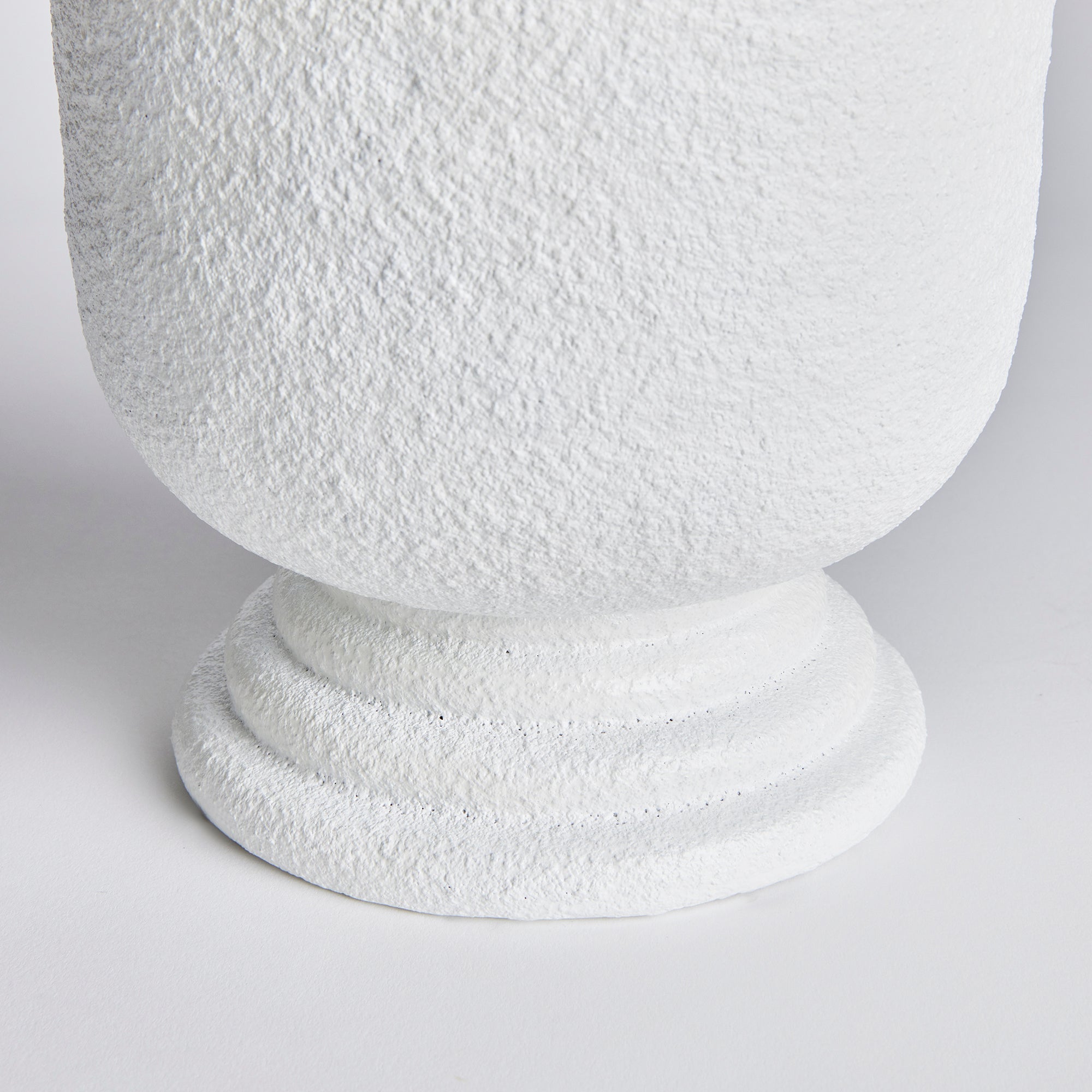 ISADORA FOOTED URN LARGE - view 3