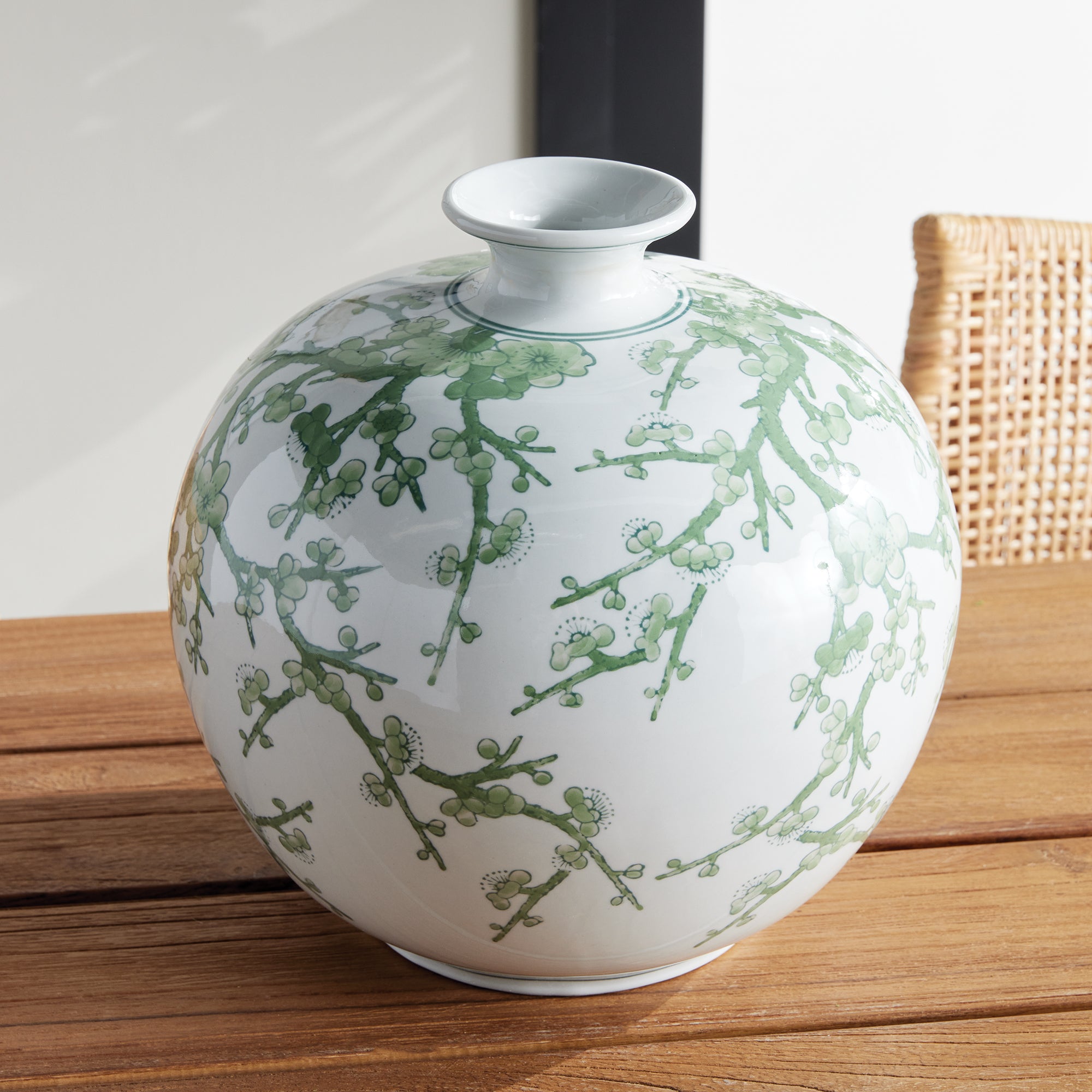 IMPERIAL EMPRESS VASE - view 7