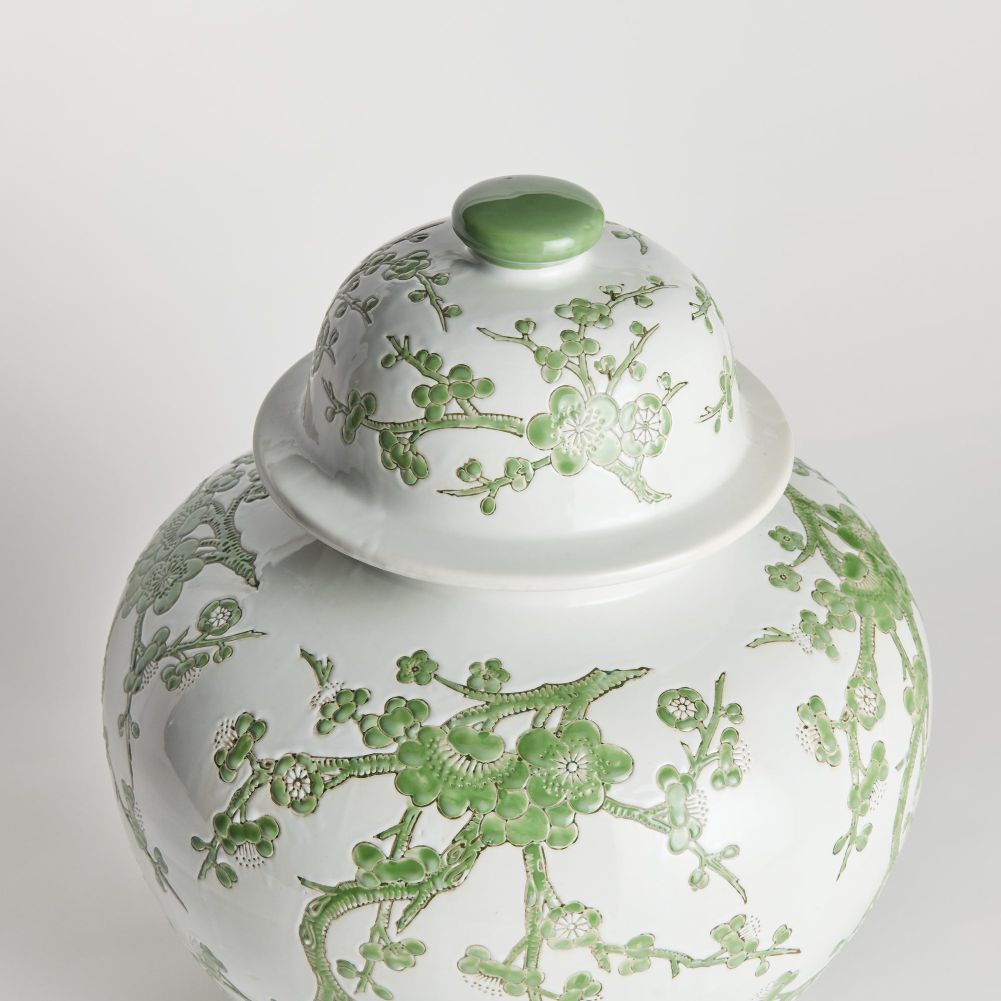 IMPERIAL EMPRESS LIDDED GINGER JAR - view 2