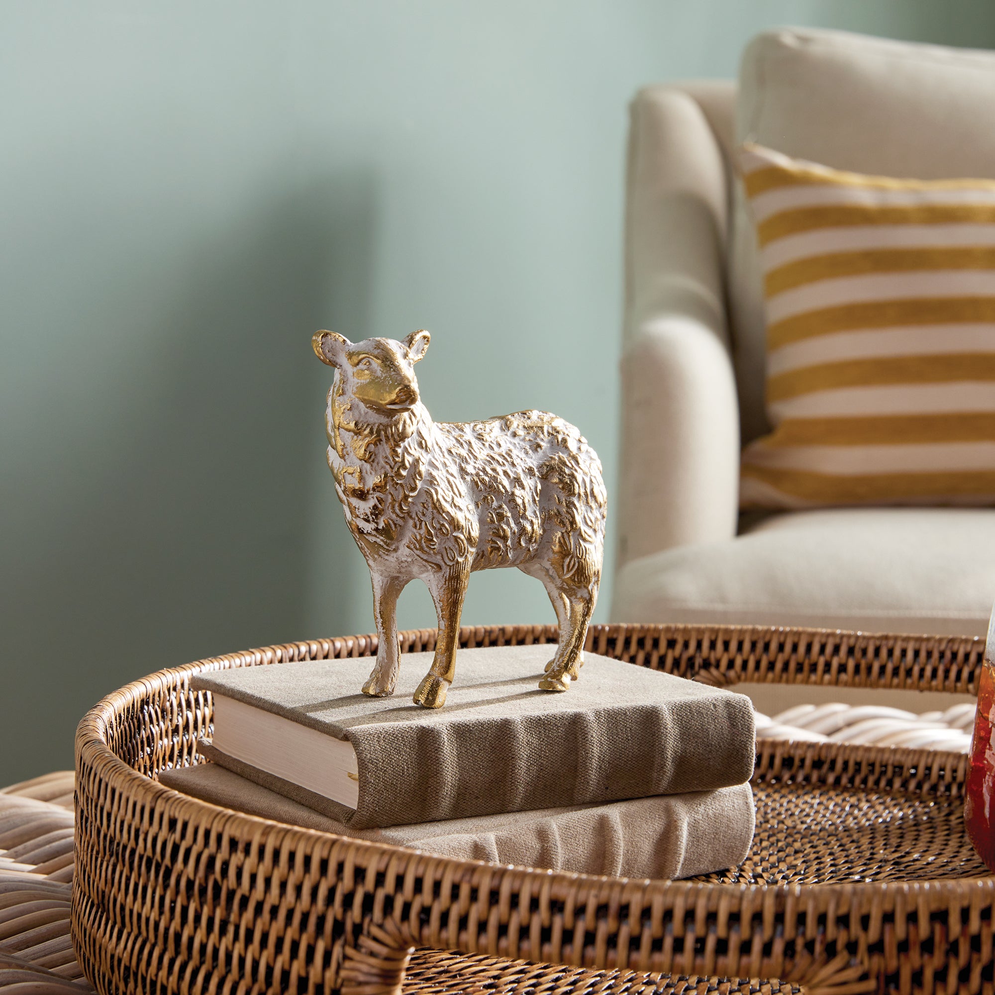 TUFTON SHEEP SCULPTURE - view 6