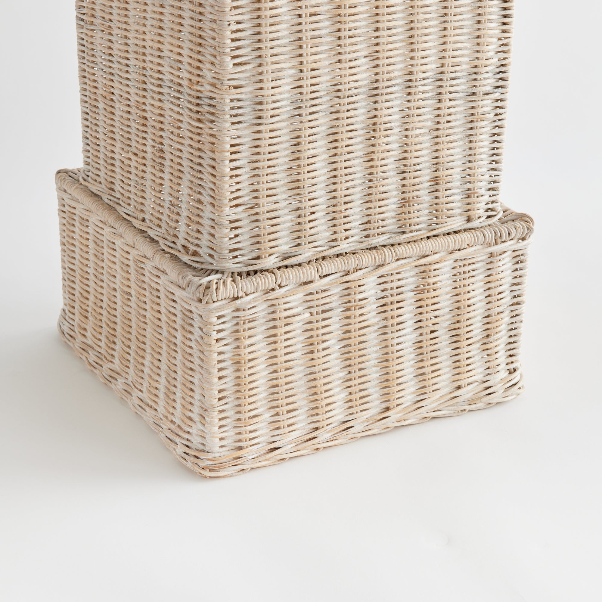 Charleston Rattan Pedestal Short - View 2