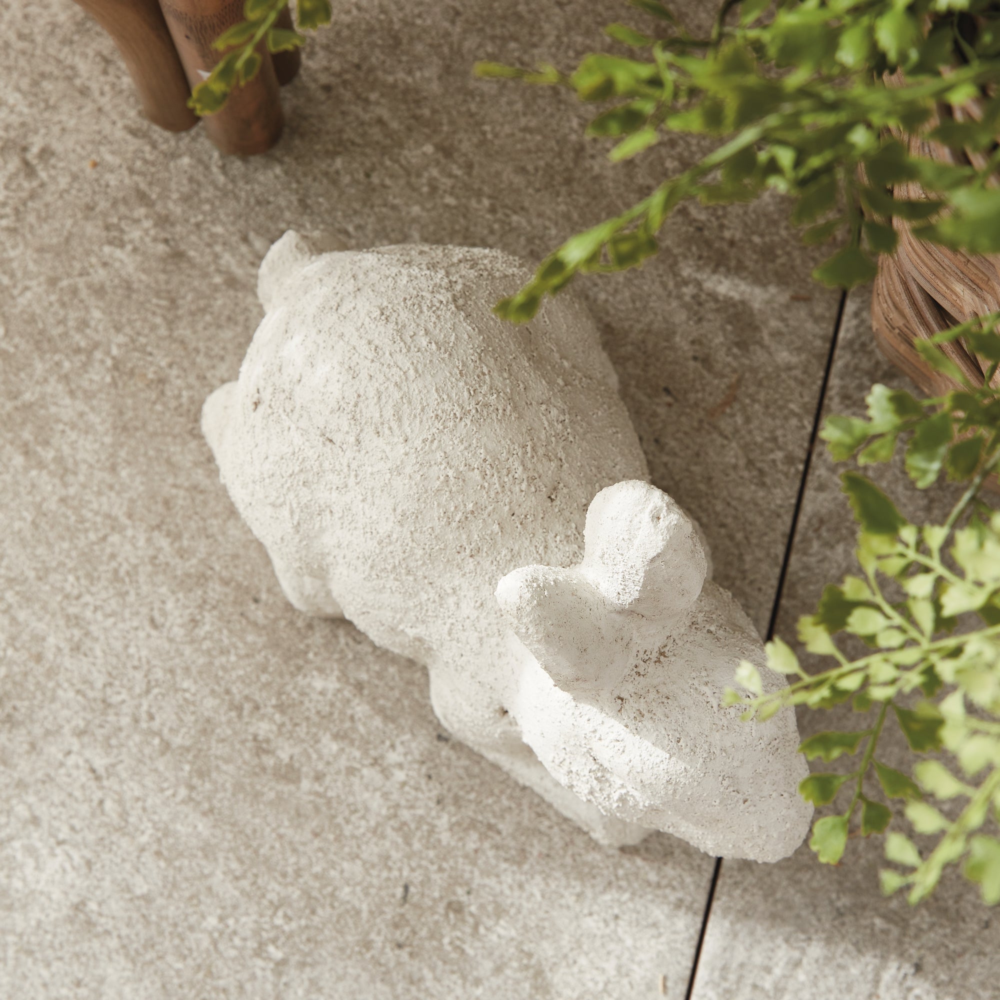 WEATHERED GARDEN RABBIT LARGE - view 6