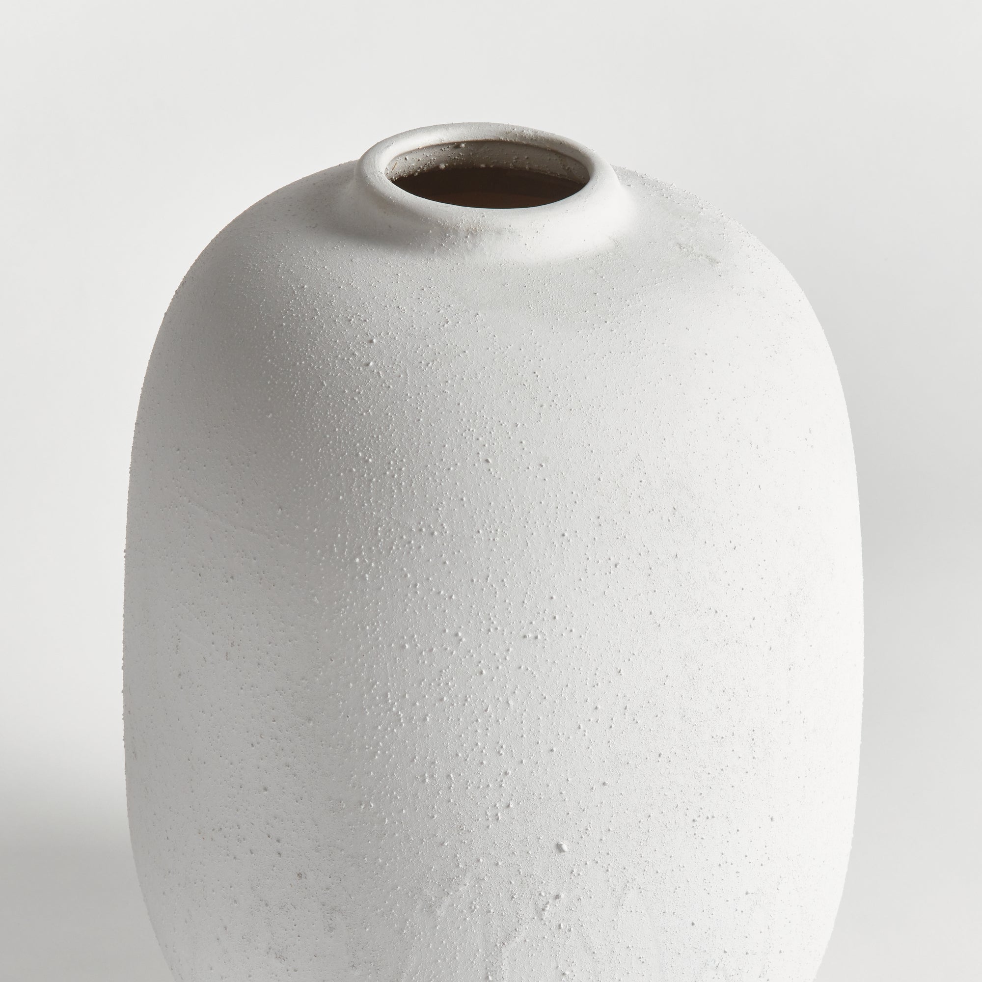 Hawthorn Grande Vase Large - View 2