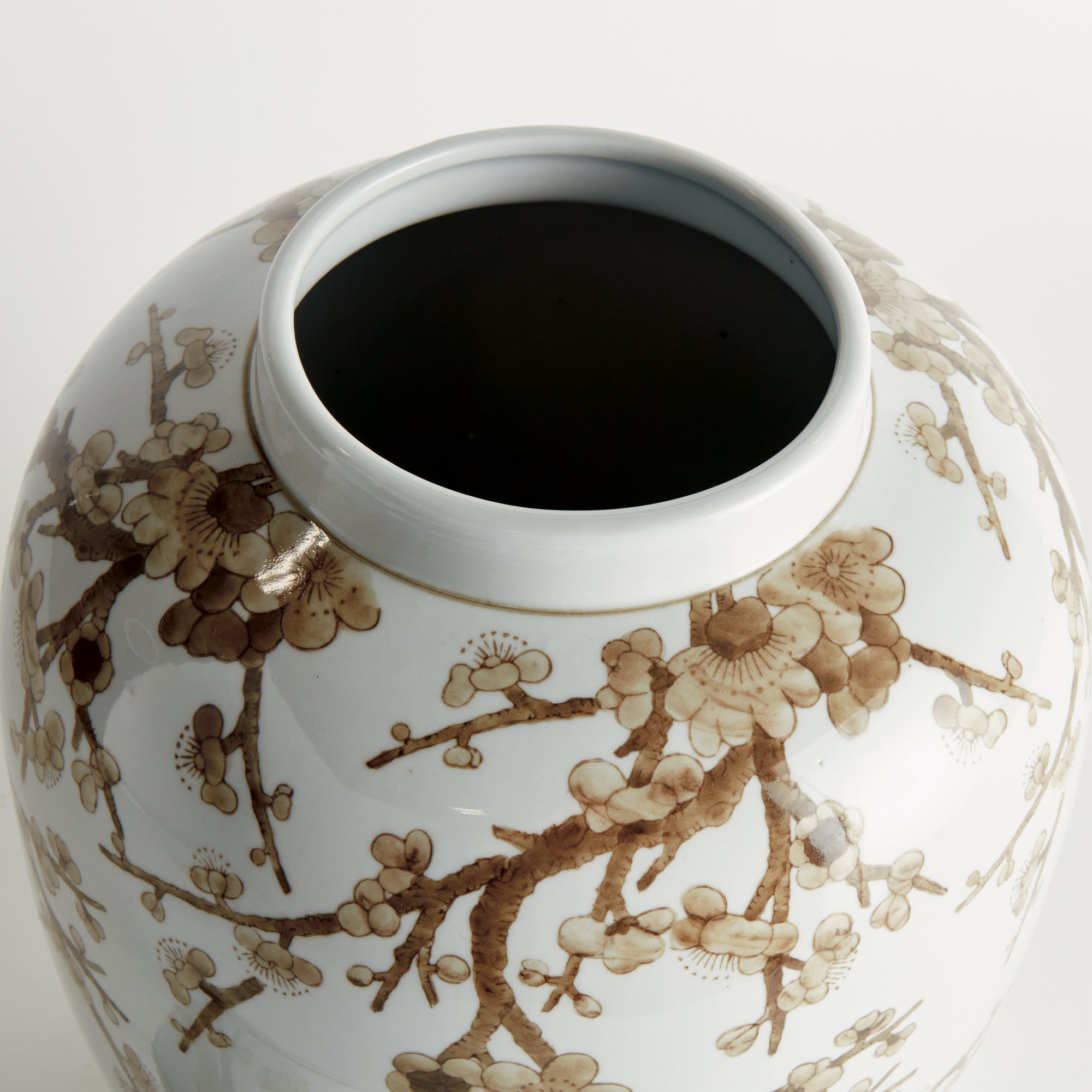 Province Empress Lidded Ginger Jar - View 5
