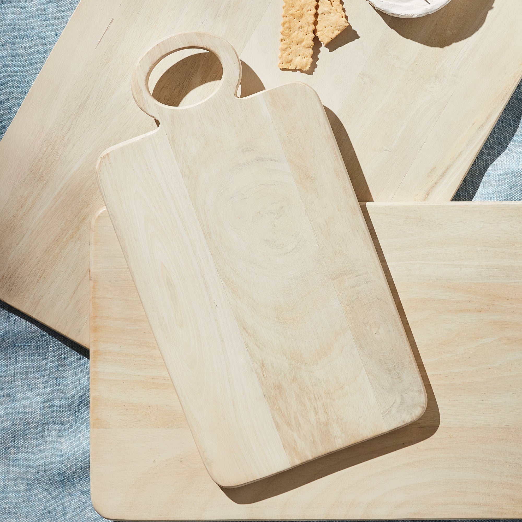 BARCLAY BUTERA ROCKLAND SERVING BOARD SMALL - view 5