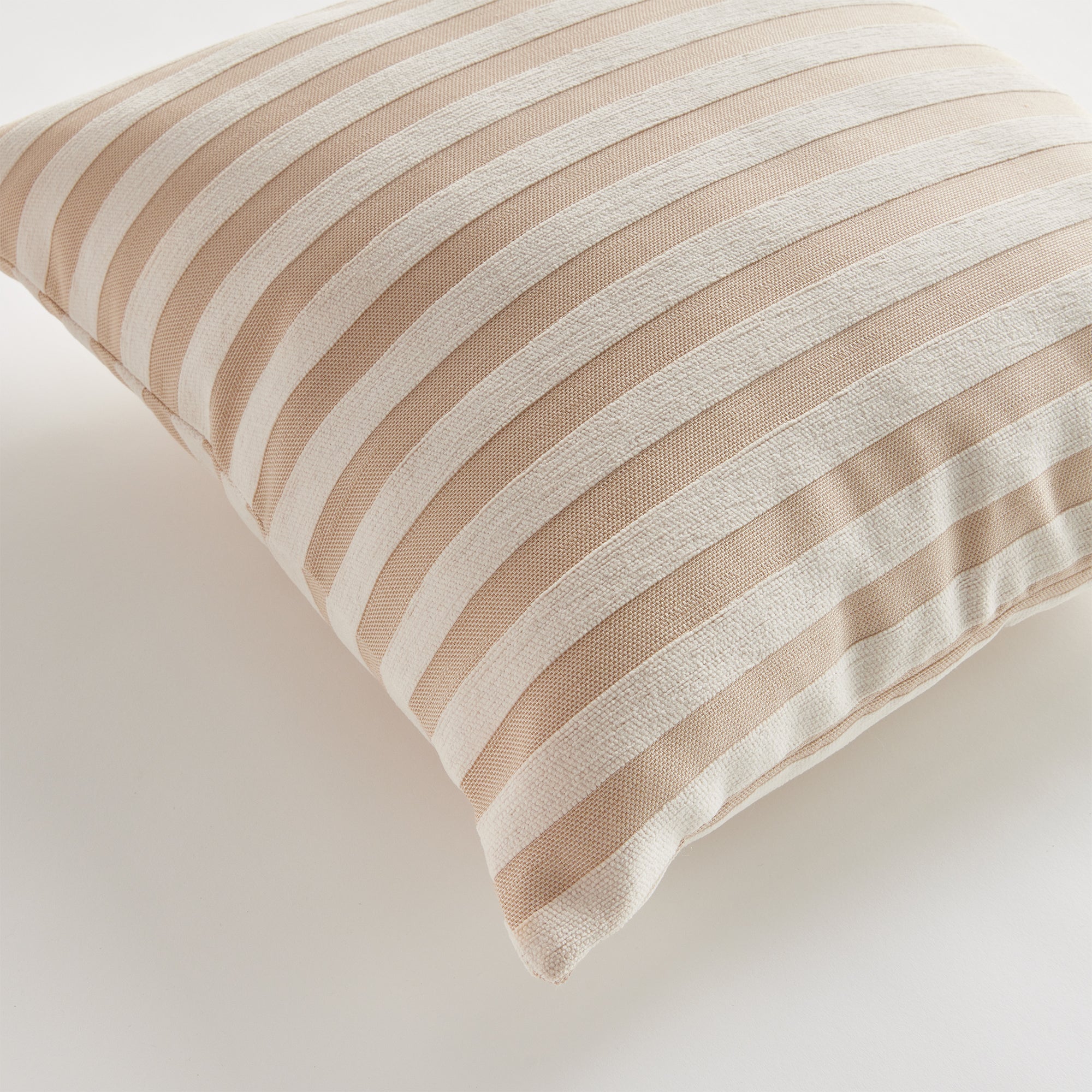 GRANT SQUARE INDOOR-OUTDOOR PILLOW 20" - view 3