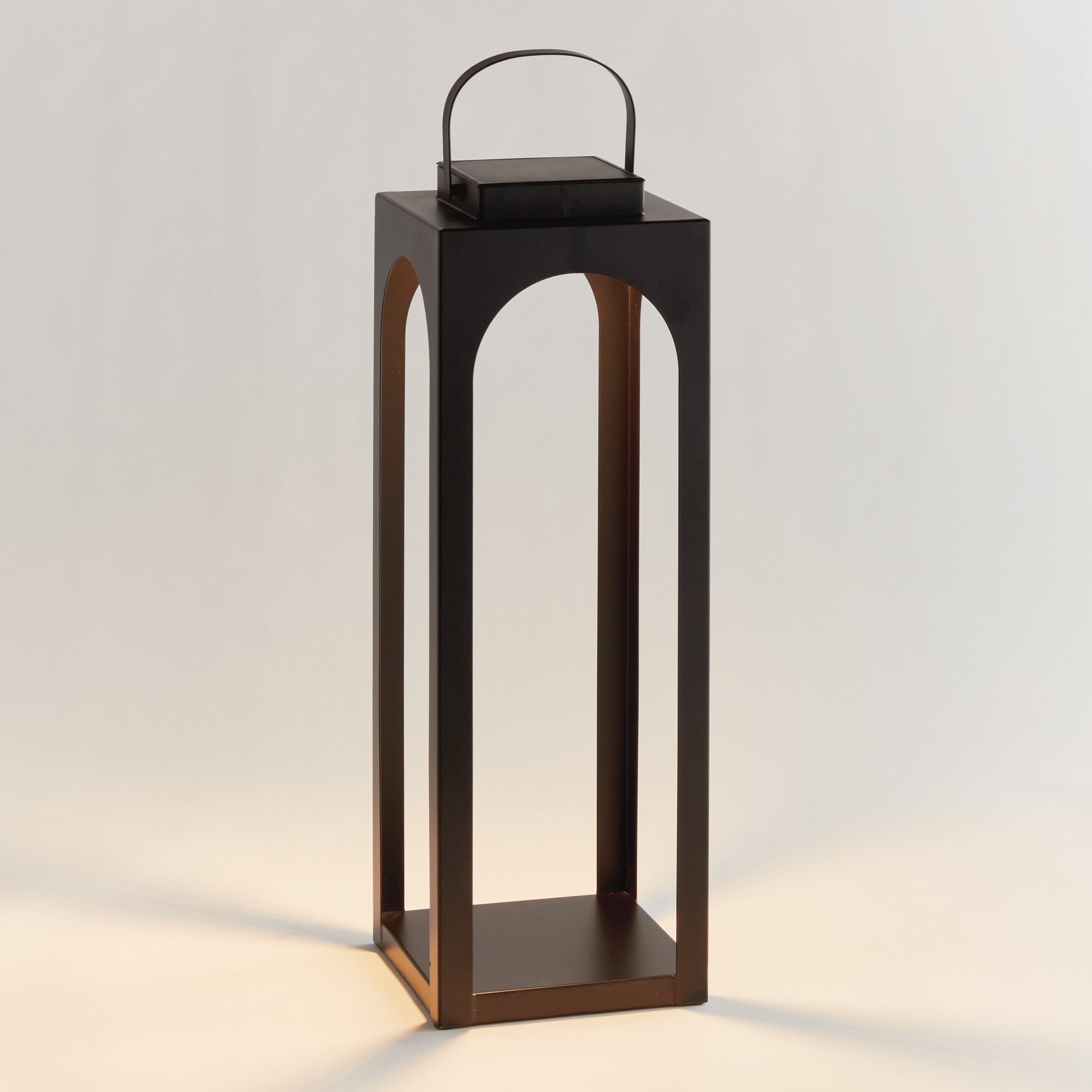 Brooks Solar Led Lantern 24"