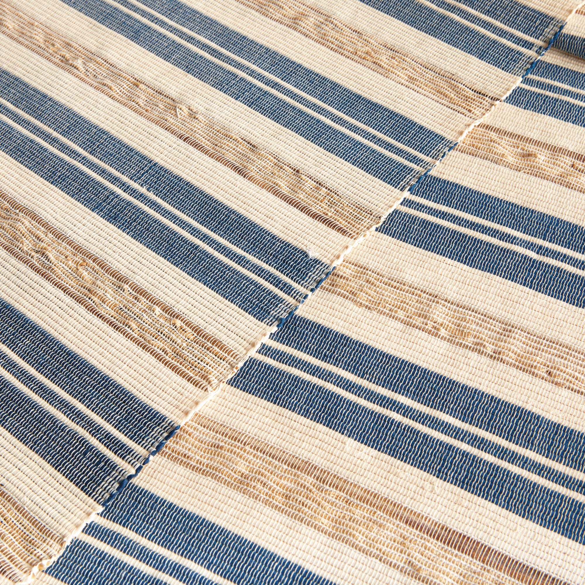 BARCLAY BUTERA SYCAMORE CANYON STRIPED RUNNER - view 3