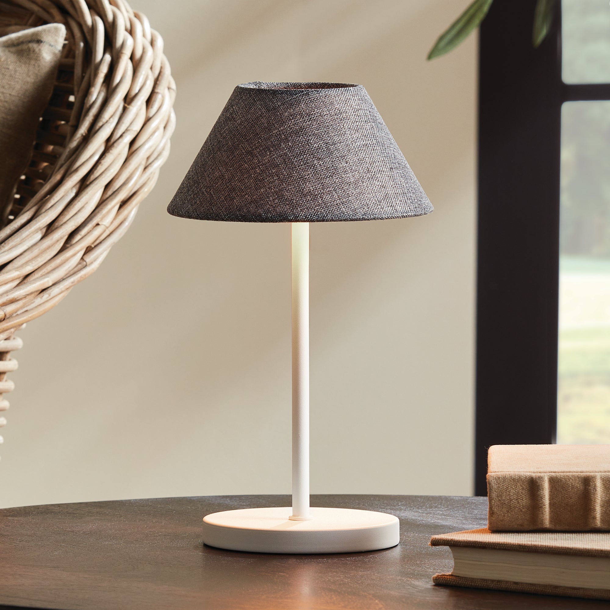 Alluna Cordless Led Lamp 10" - View 10