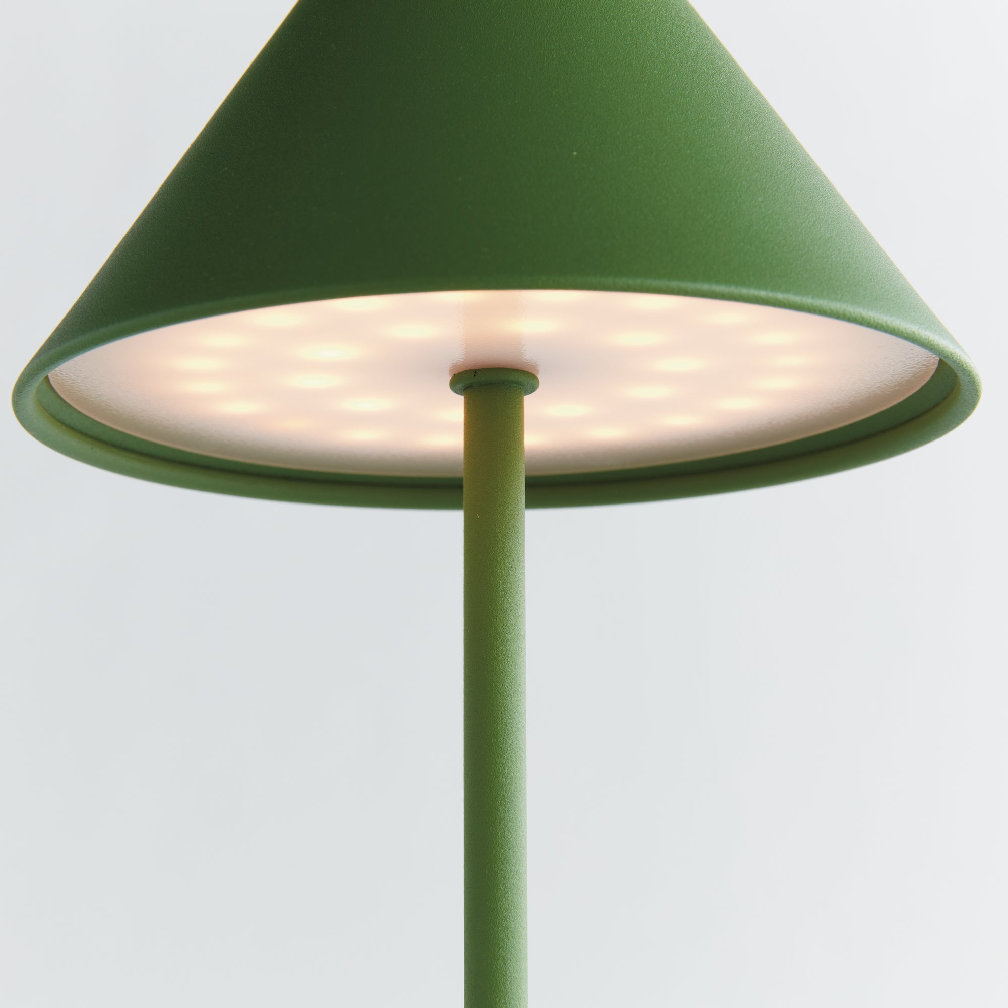 Alluna Cordless Led Lamp 10" - View 5