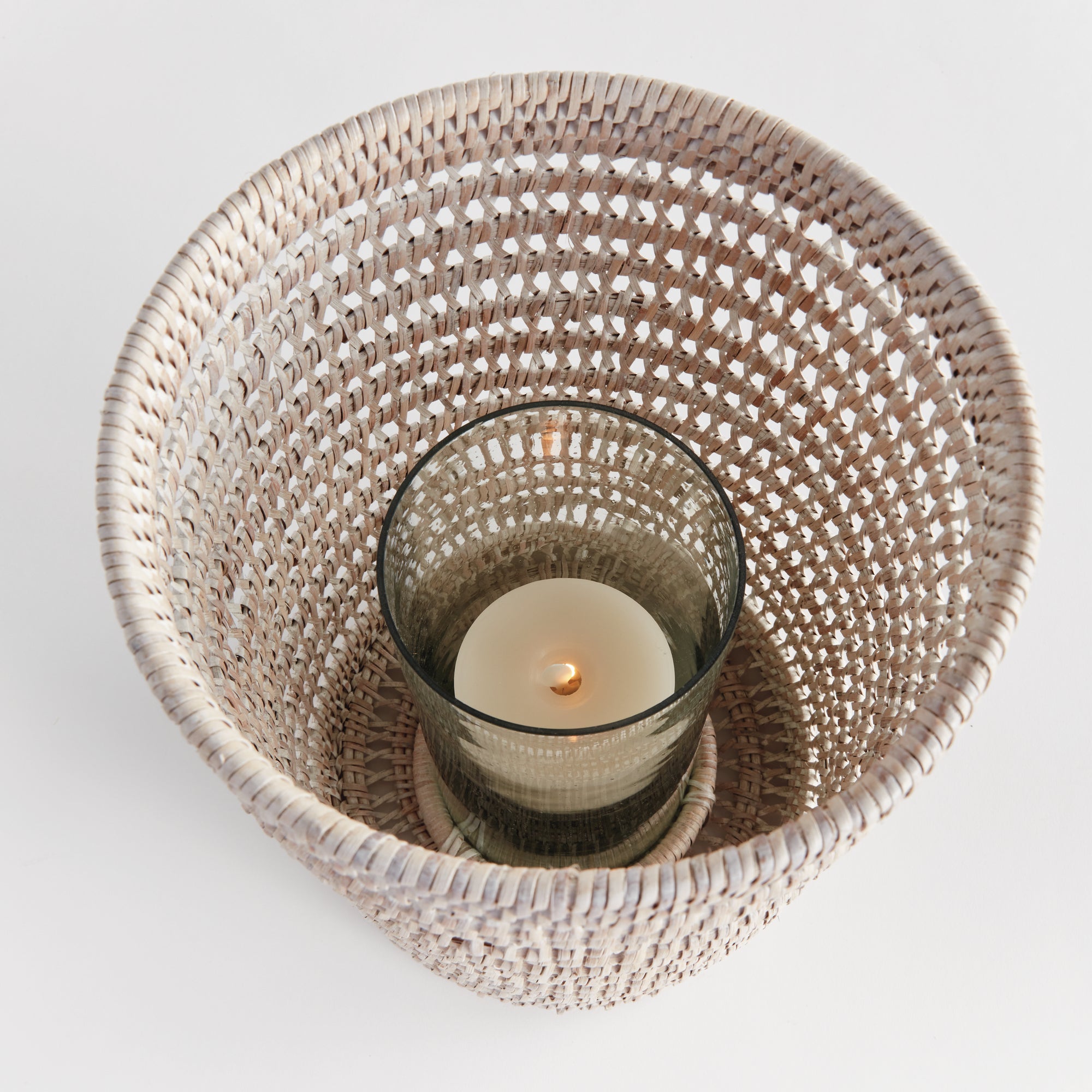 BURMA RATTAN HURRICANE LARGE - view 2