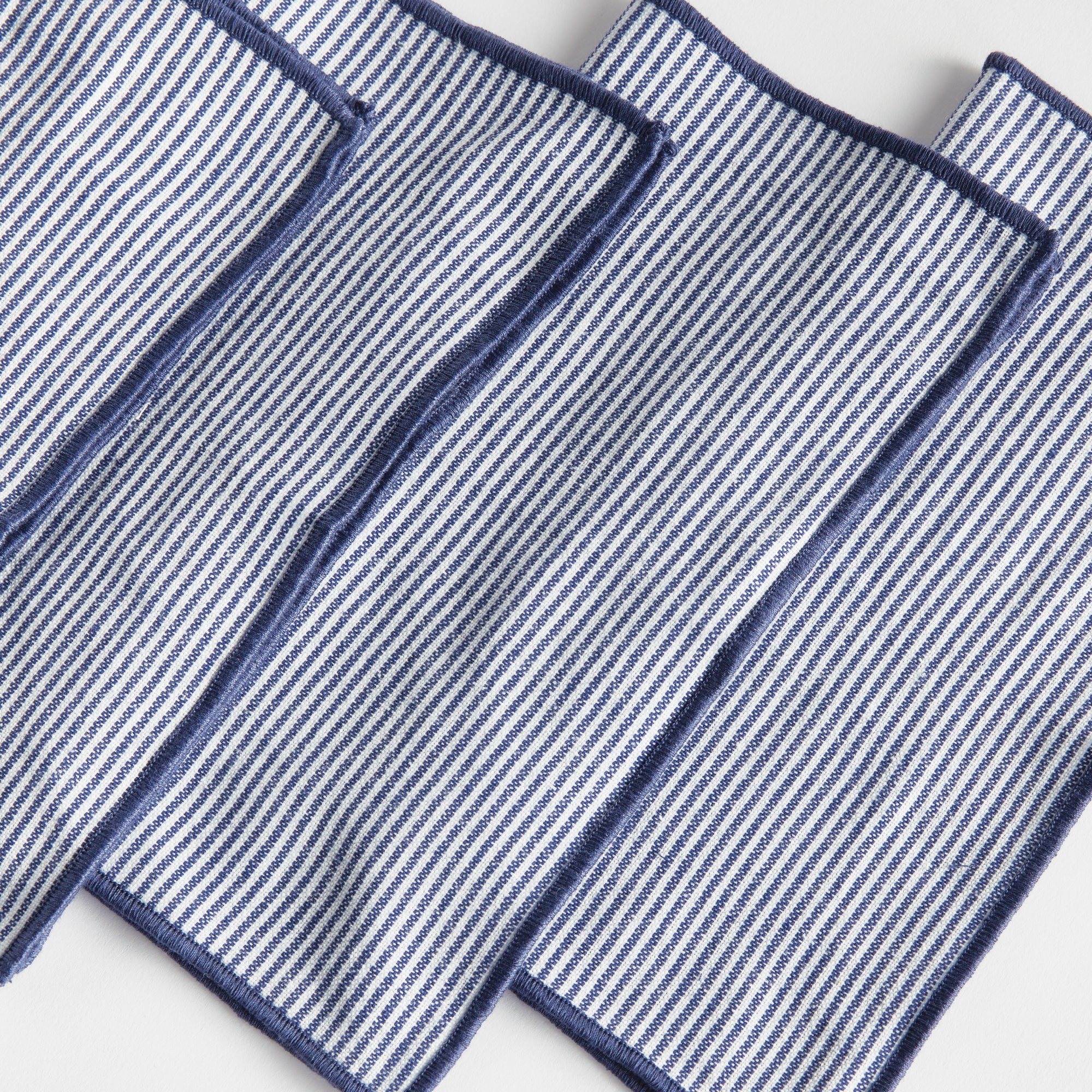 BARCLAY BUTERA VISTA COCKATIL NAPKINS, SET OF 4 - view 3