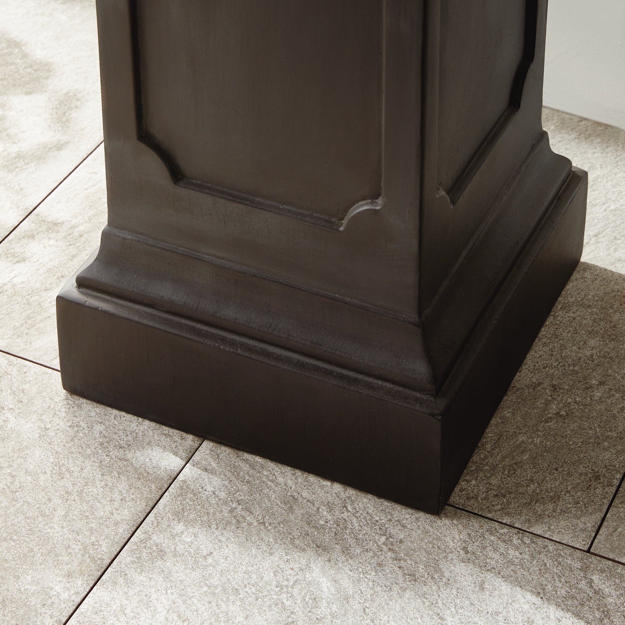 Fibreclay Chambers Pedestal Tall - View 7