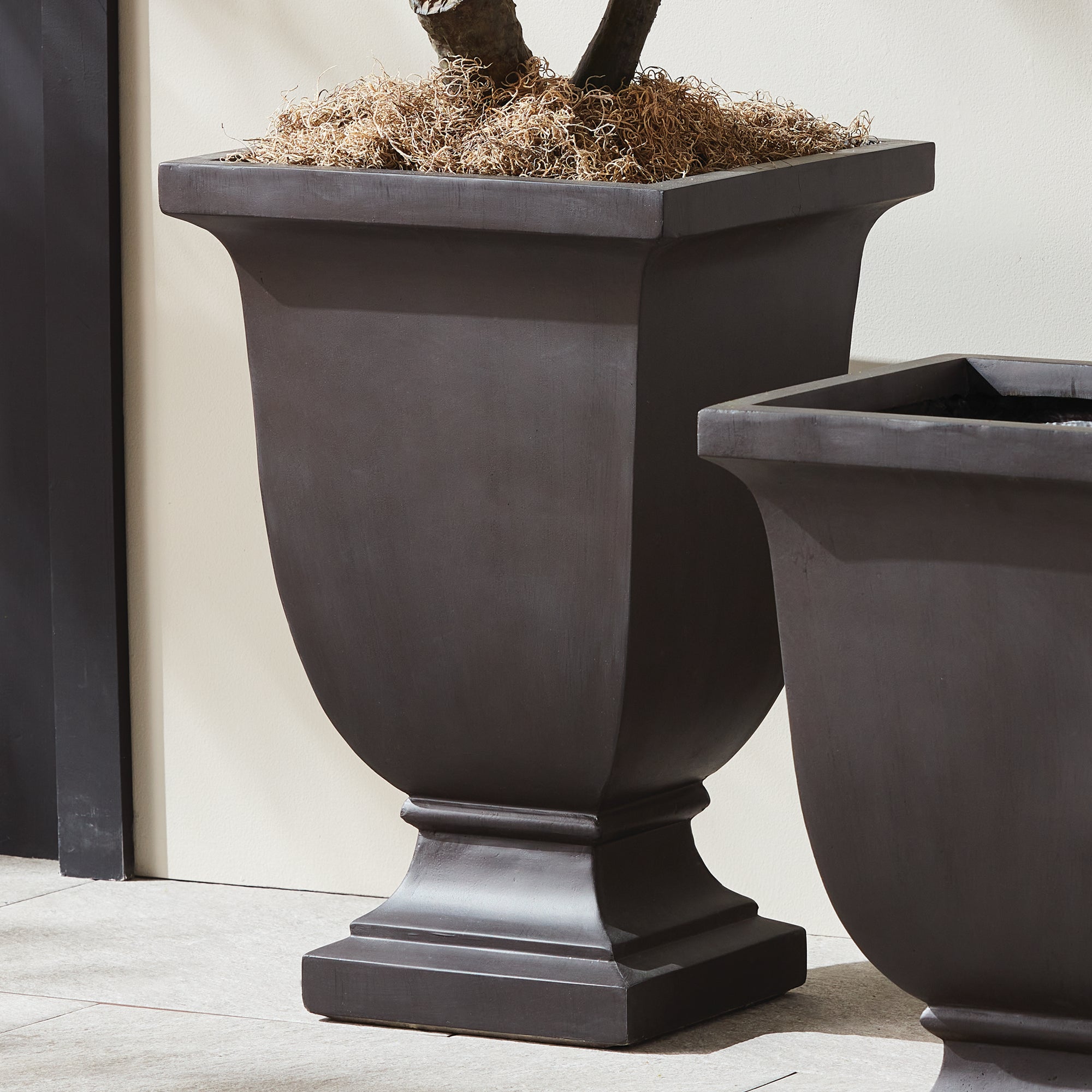 Fibreclay Beckett Sq Footed Planter Large - View 5