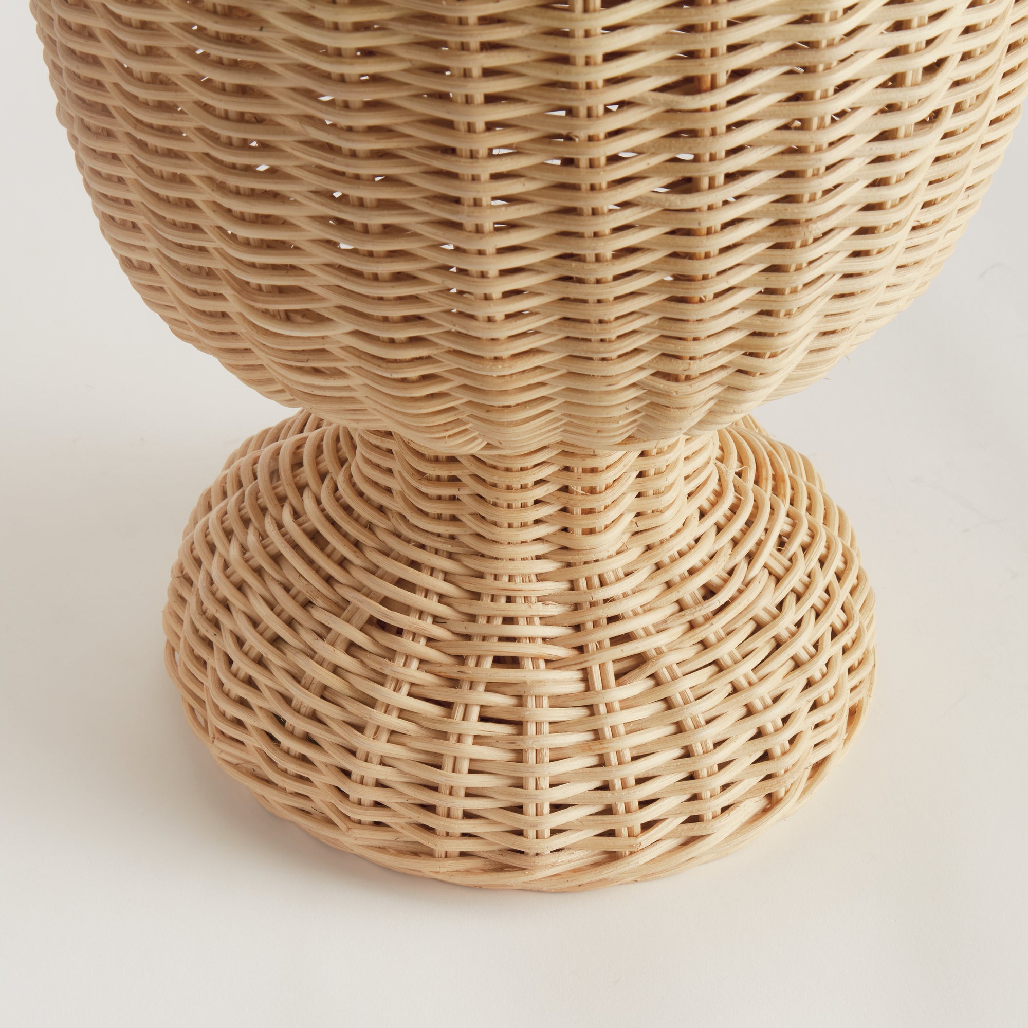 MYRA RATTAN SCALLOPED EDGE FOOTED URN - view 2