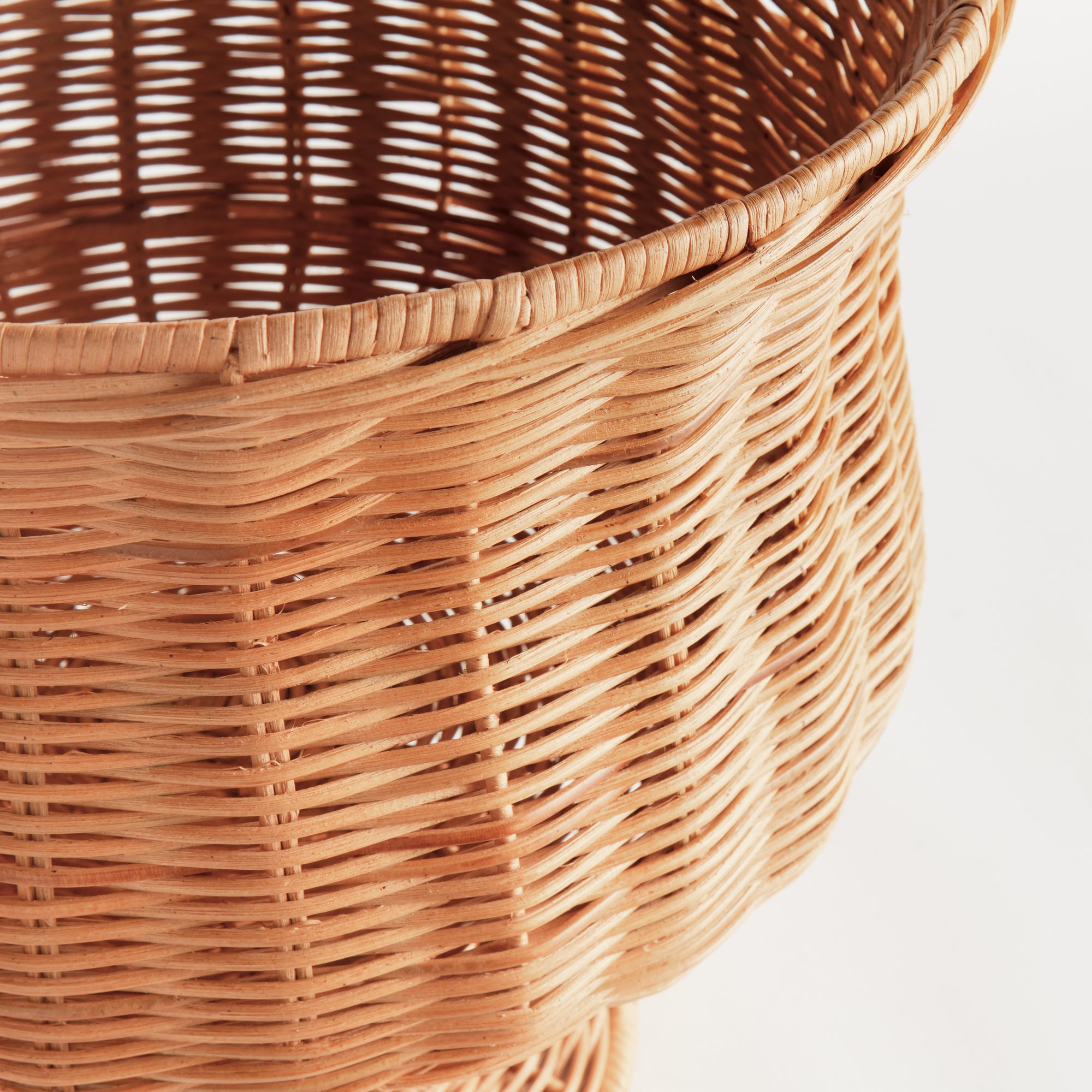 Chesapeake Rattan Footed Urn Wide - View 4