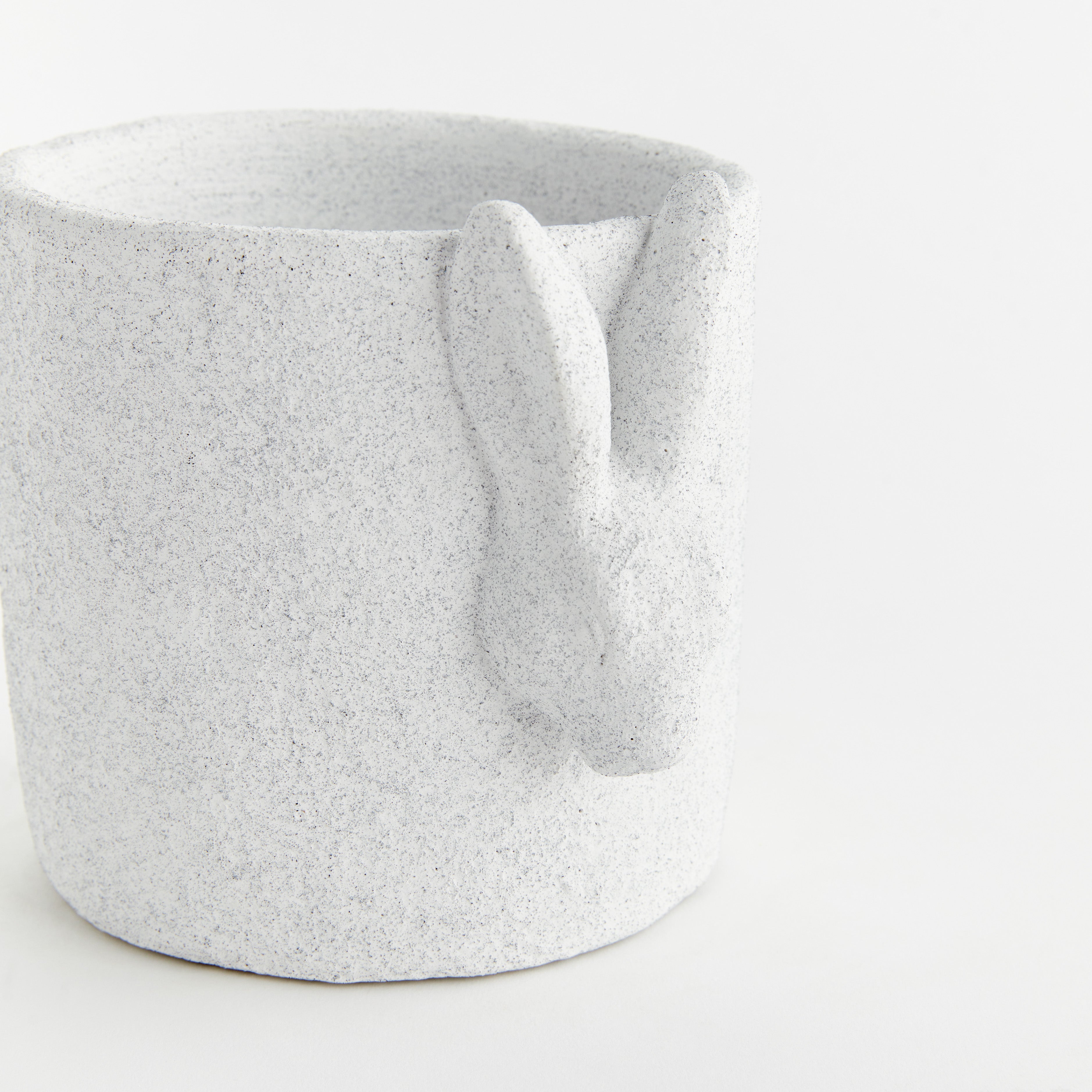 Rabbit Relief Pot Large - View 3