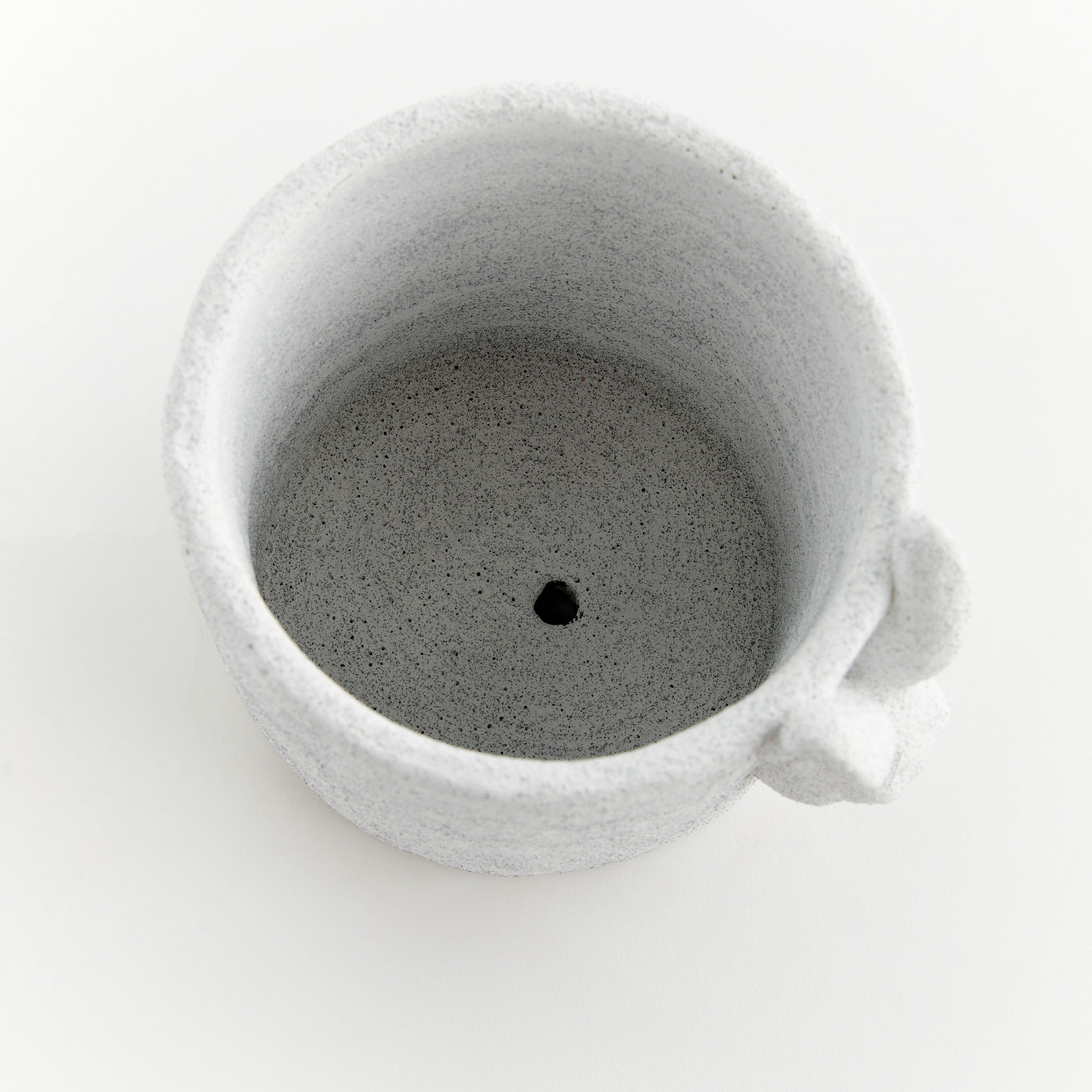 Rabbit Relief Pot Large - View 4