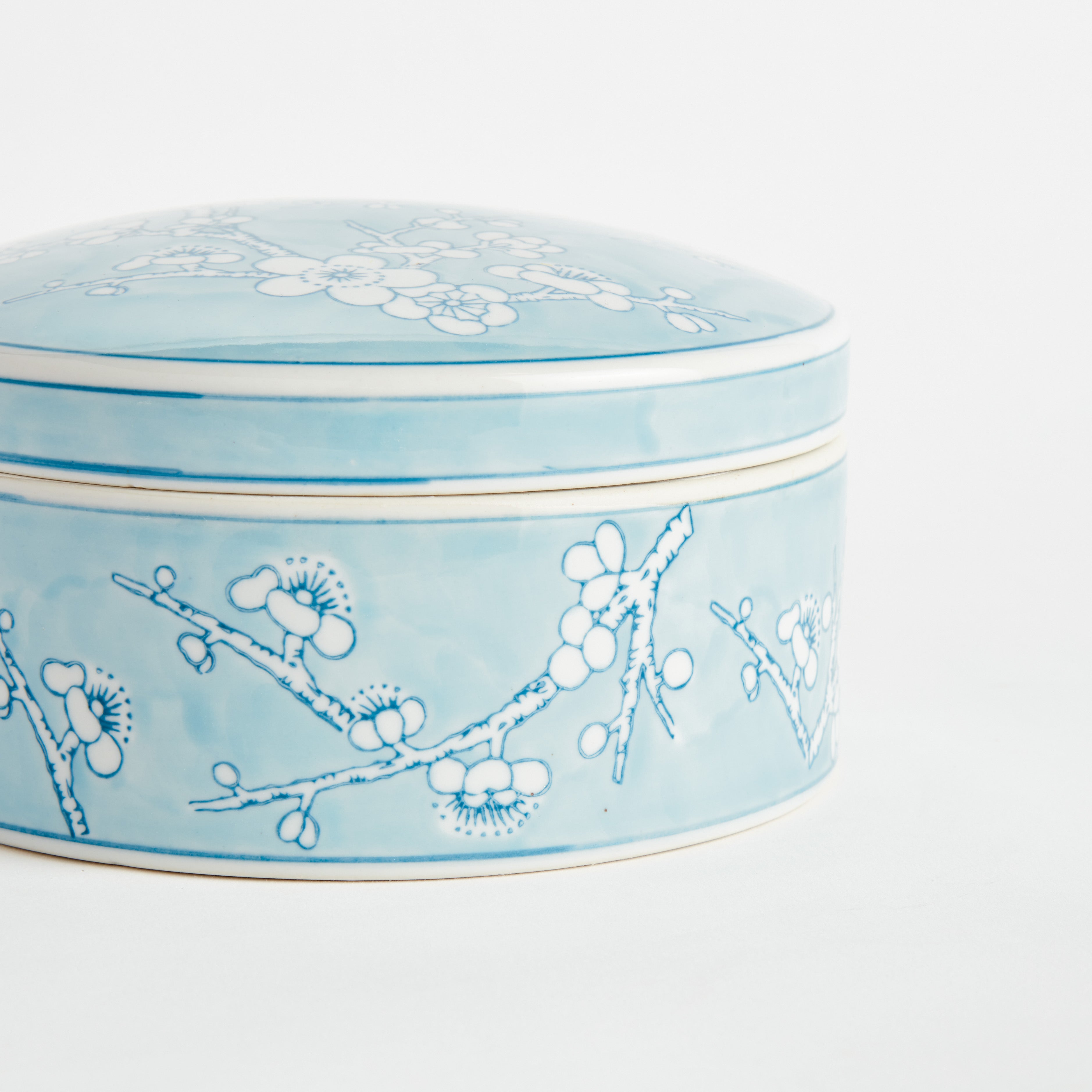 MONARCH EMPRESS ROUND LIDDED CATCHALL BOX LARGE - view 3