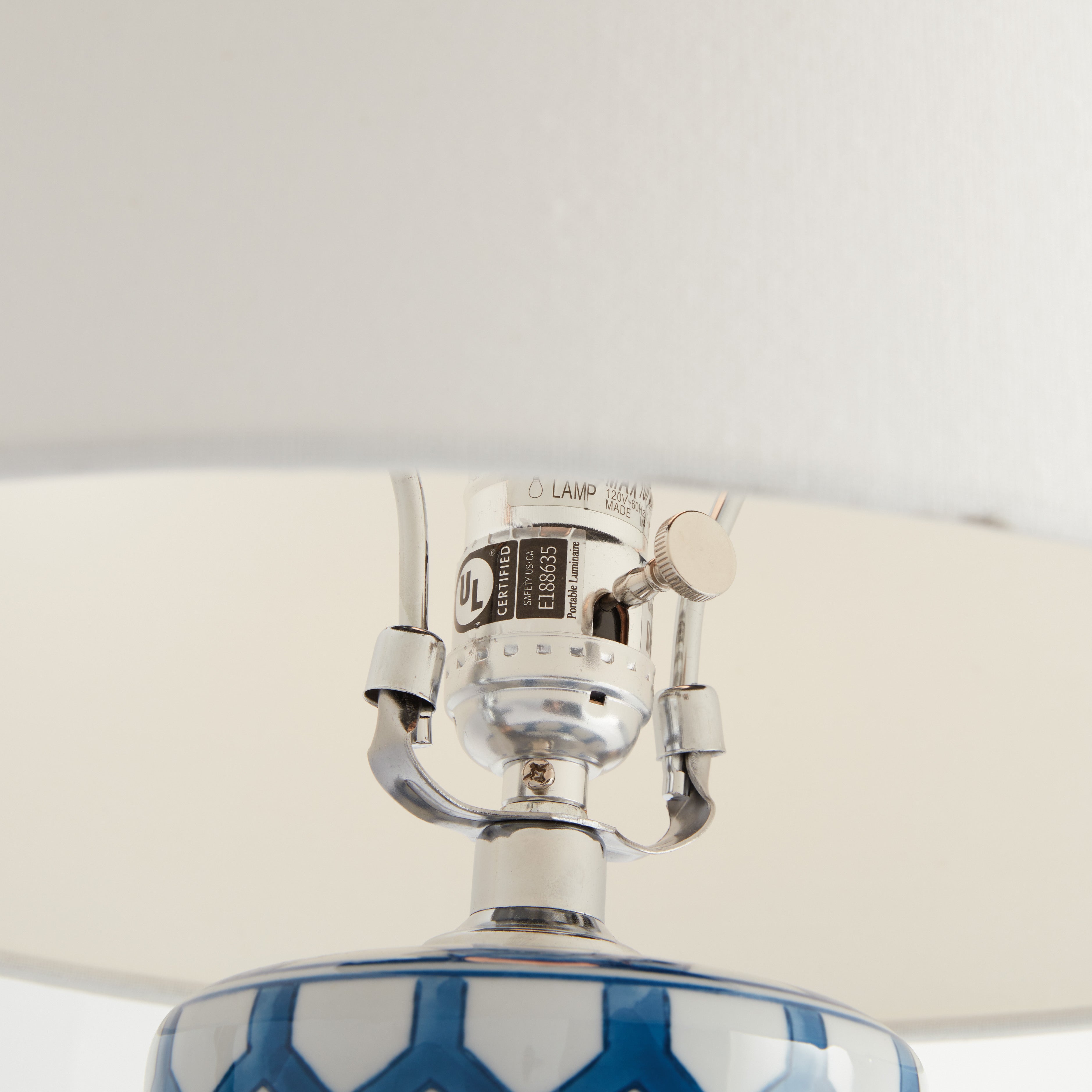 CHRISTINE CHINOISERIE LAMP - view 5