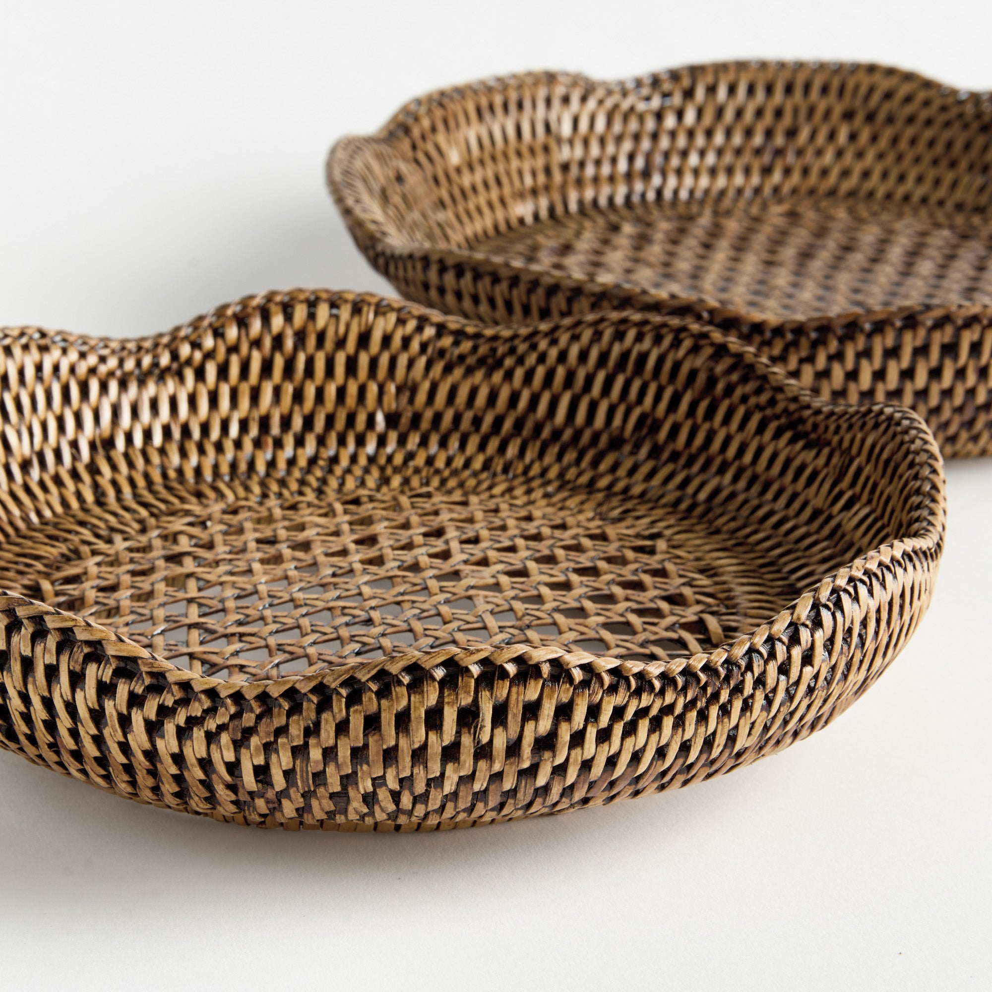 Burma Rattan Scalloped Trays St/2 - View 3