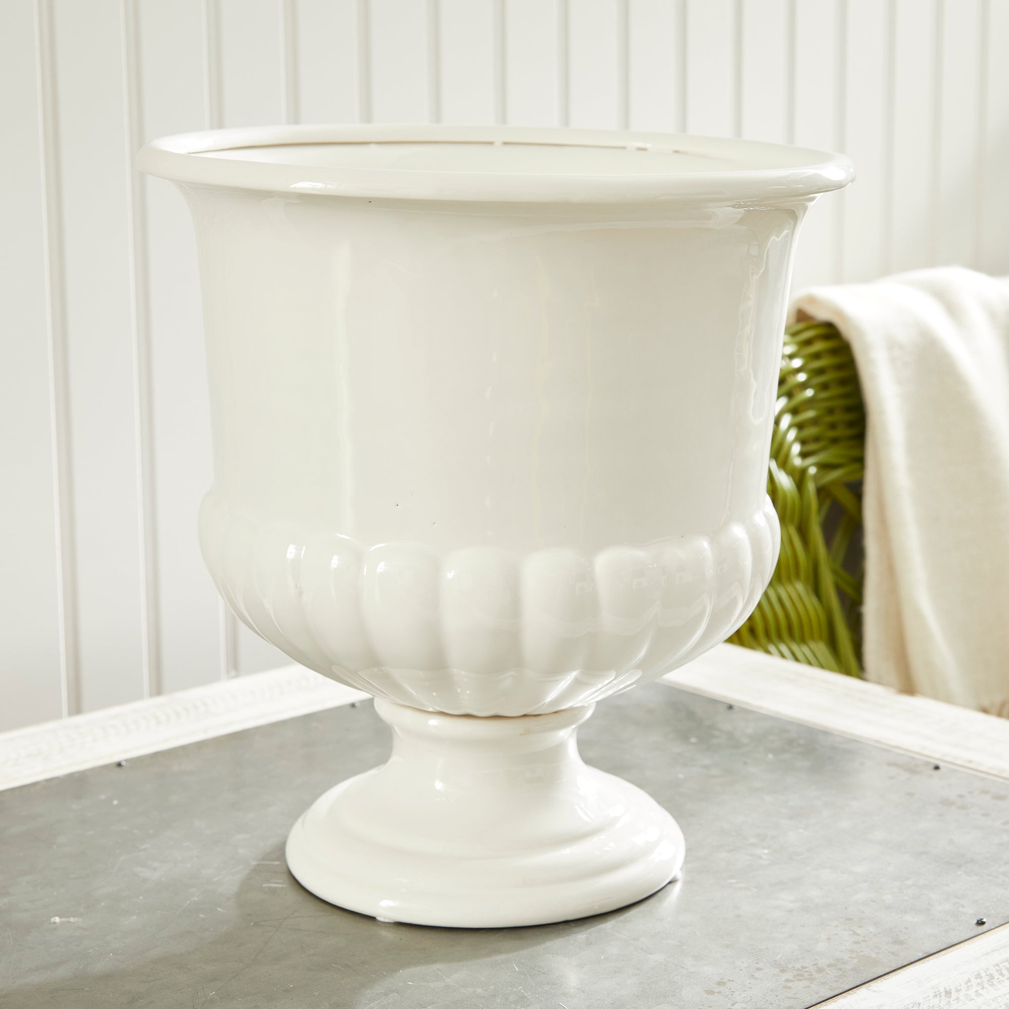 MIRABELLE DECORATIVE PEDESTAL BOWL SMALL - view 8