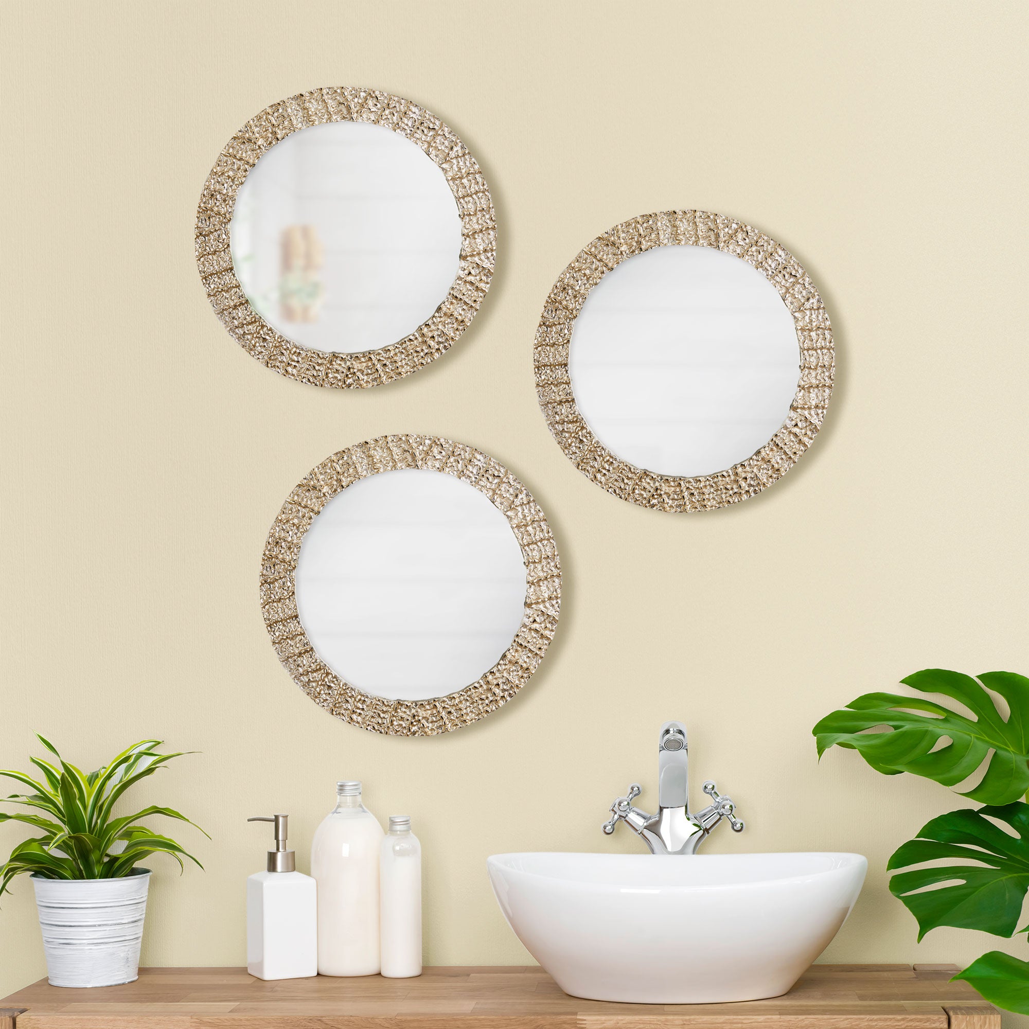 Vivian Mirror - View 3