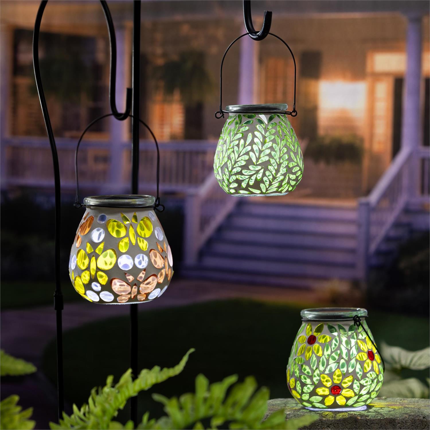 Mosaic Glass Floral Solar Latern