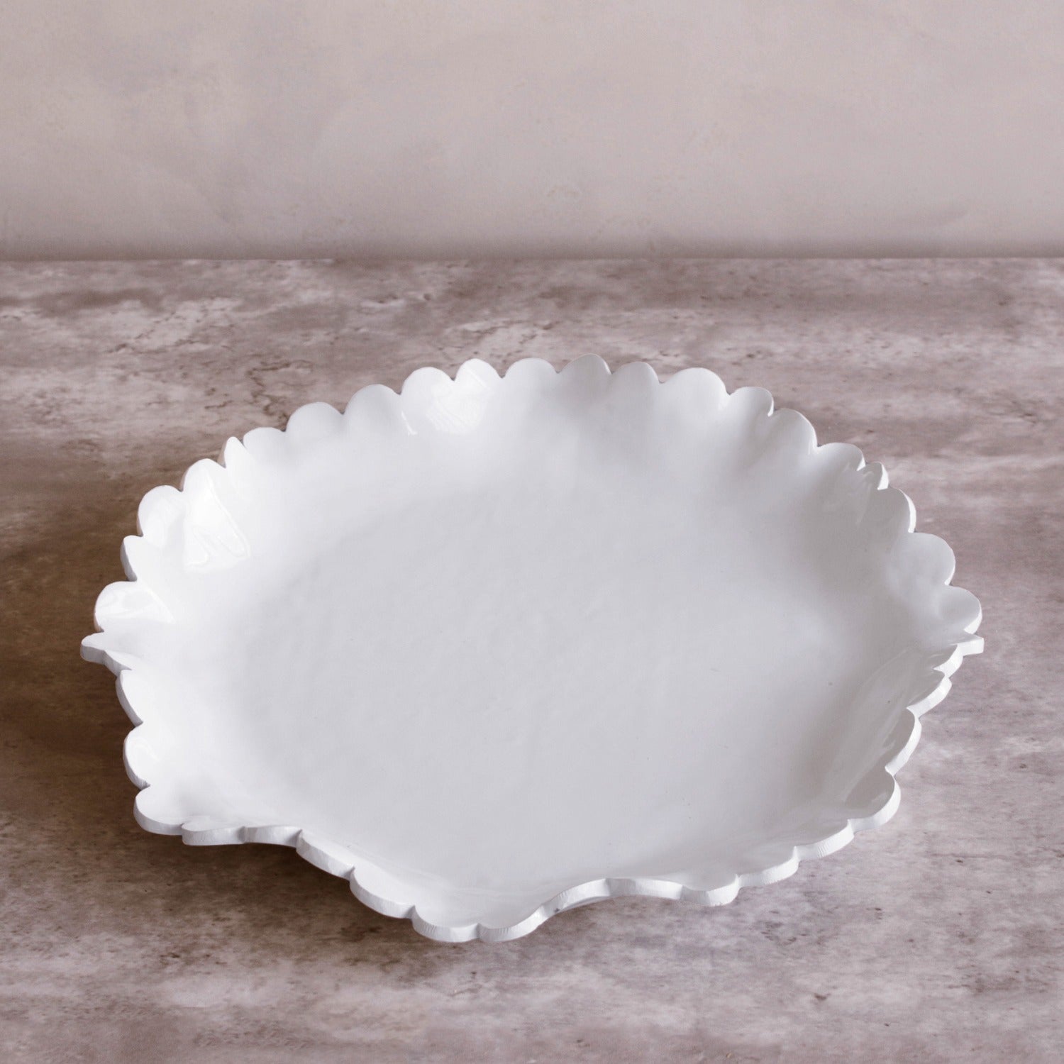 VIDA Colette Large Round Platter – White
