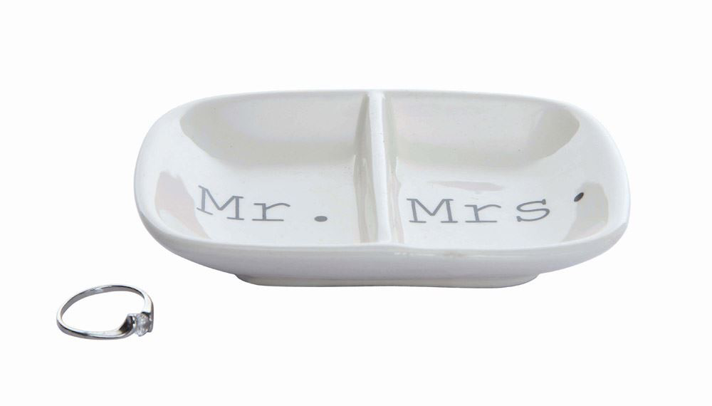 MR. AND MRS. DISH - A. Dodson's