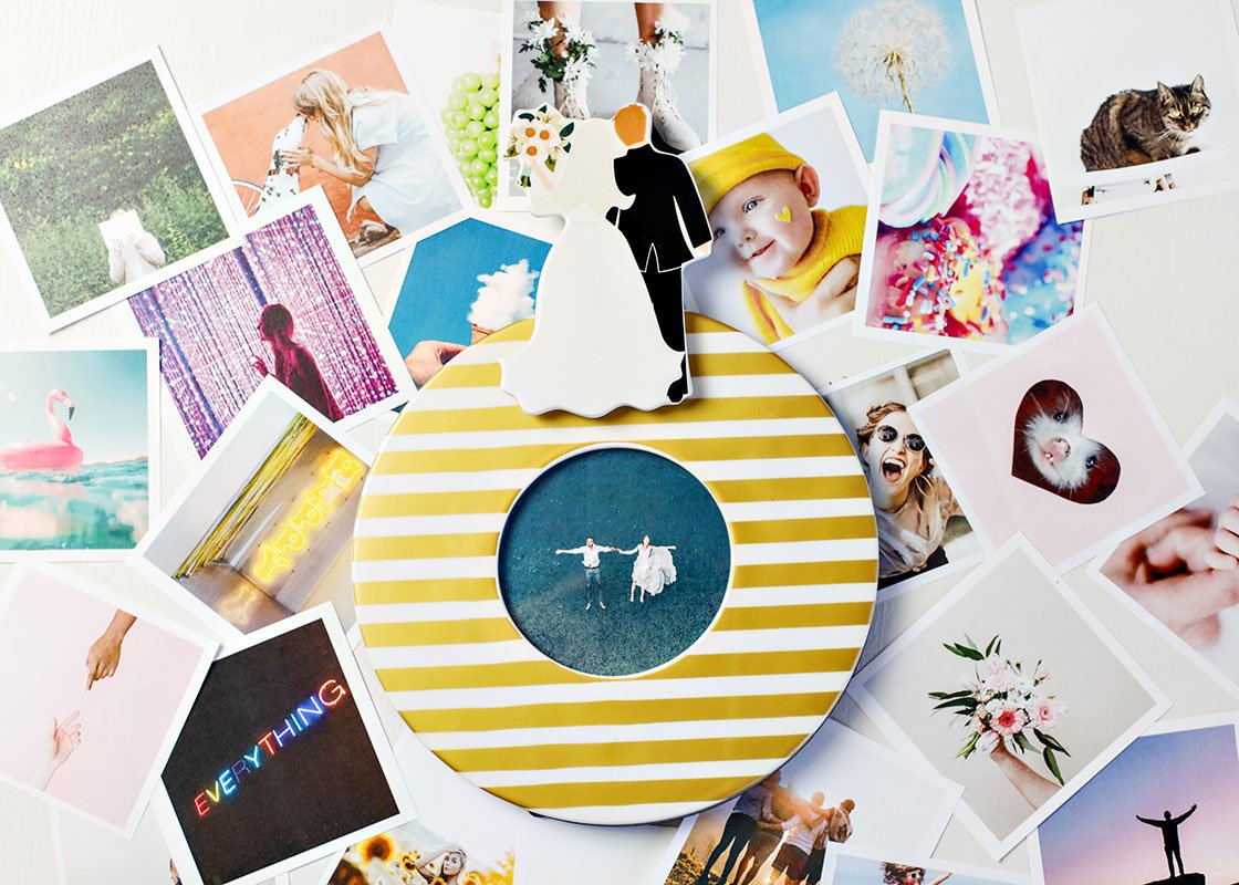 Happy Everything Gold Medium Stripe Mini Round Frame - A. Dodson's