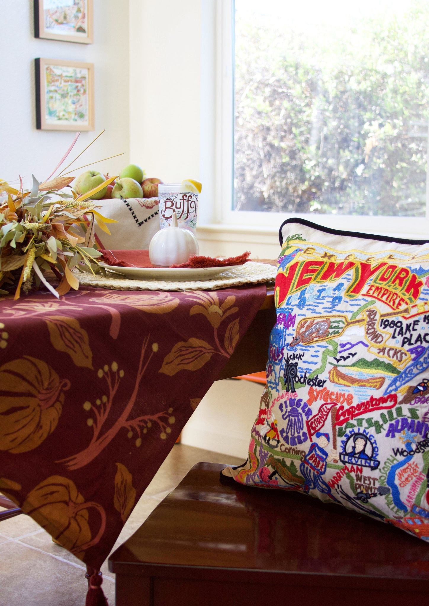 NEW YORK STATE PILLOW BY CATSTUDIO - A. Dodson's
